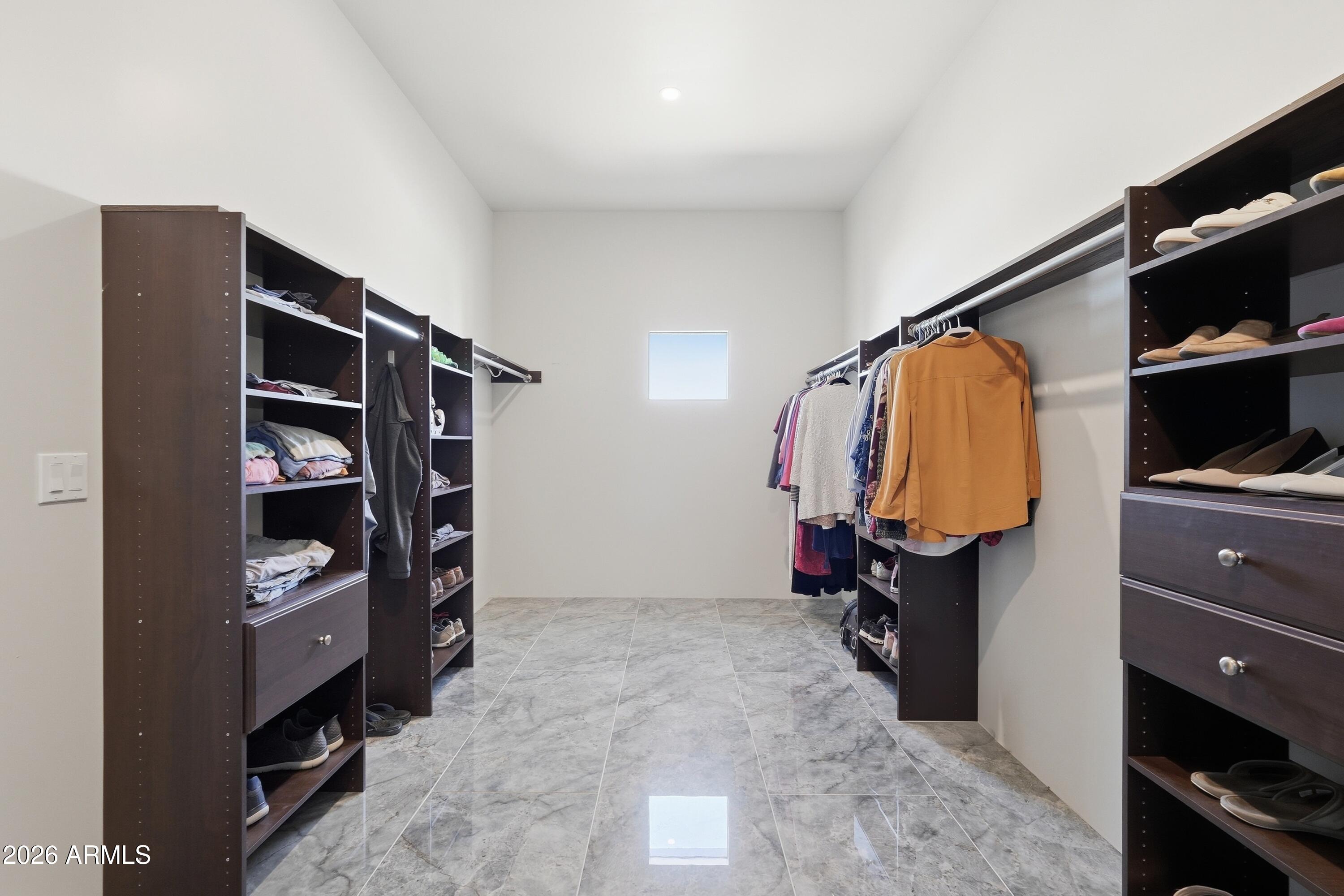 TONTO HILLS - Residential