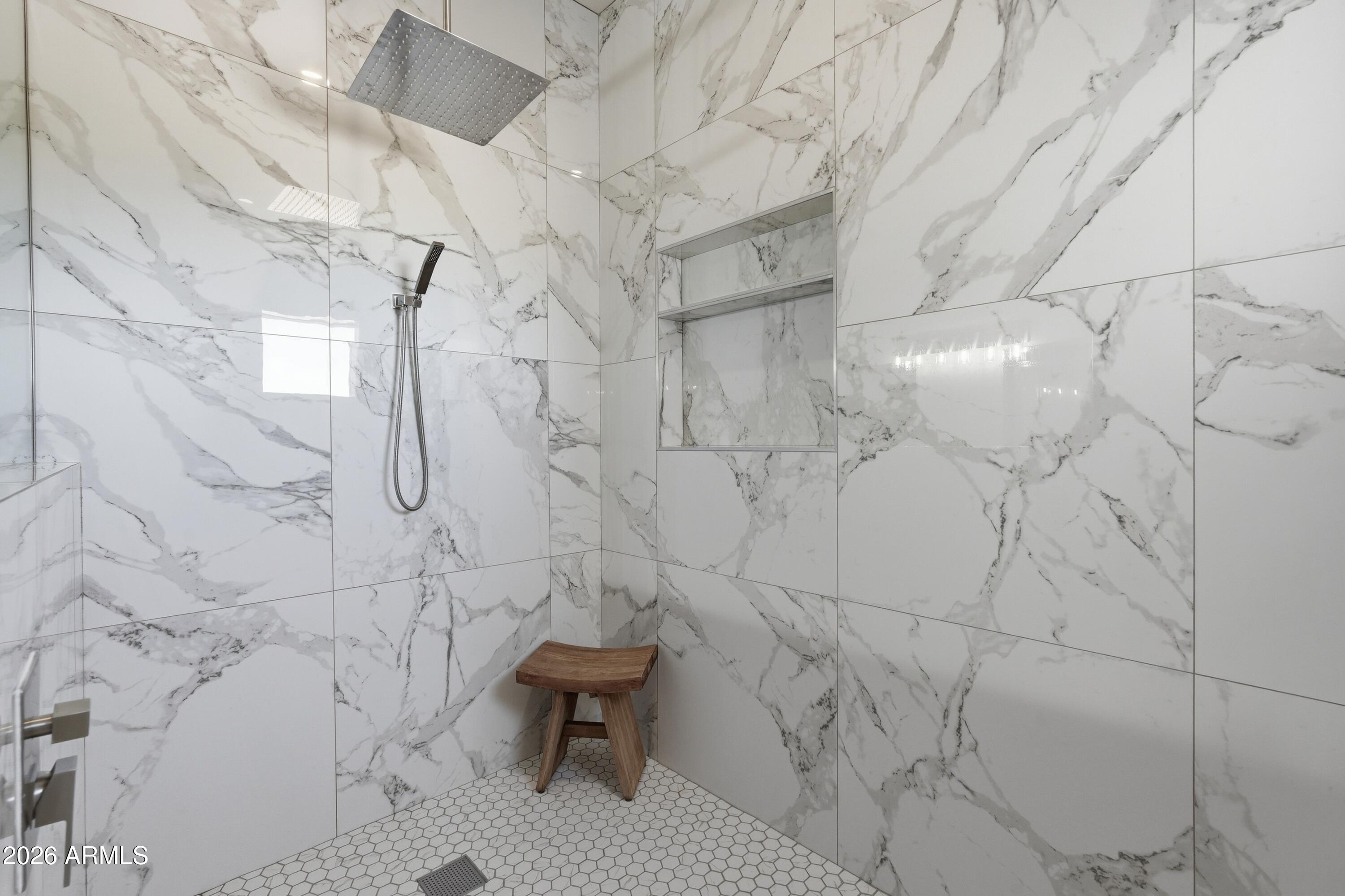 TONTO HILLS - Residential
