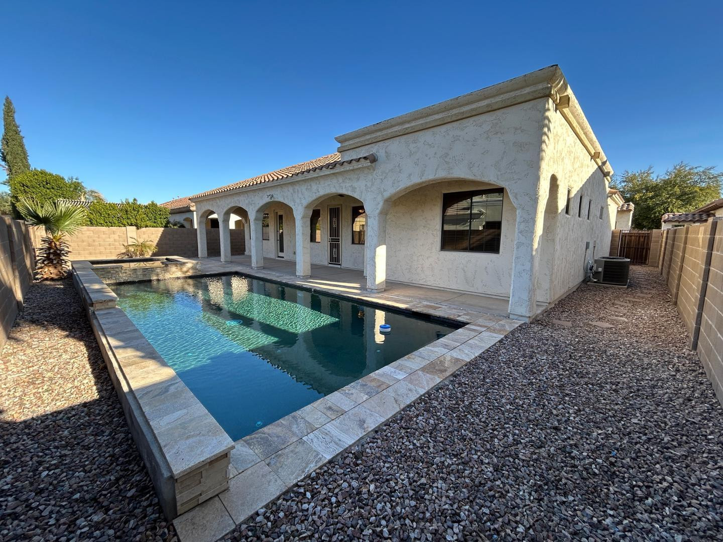 831 W Sycamore Court
