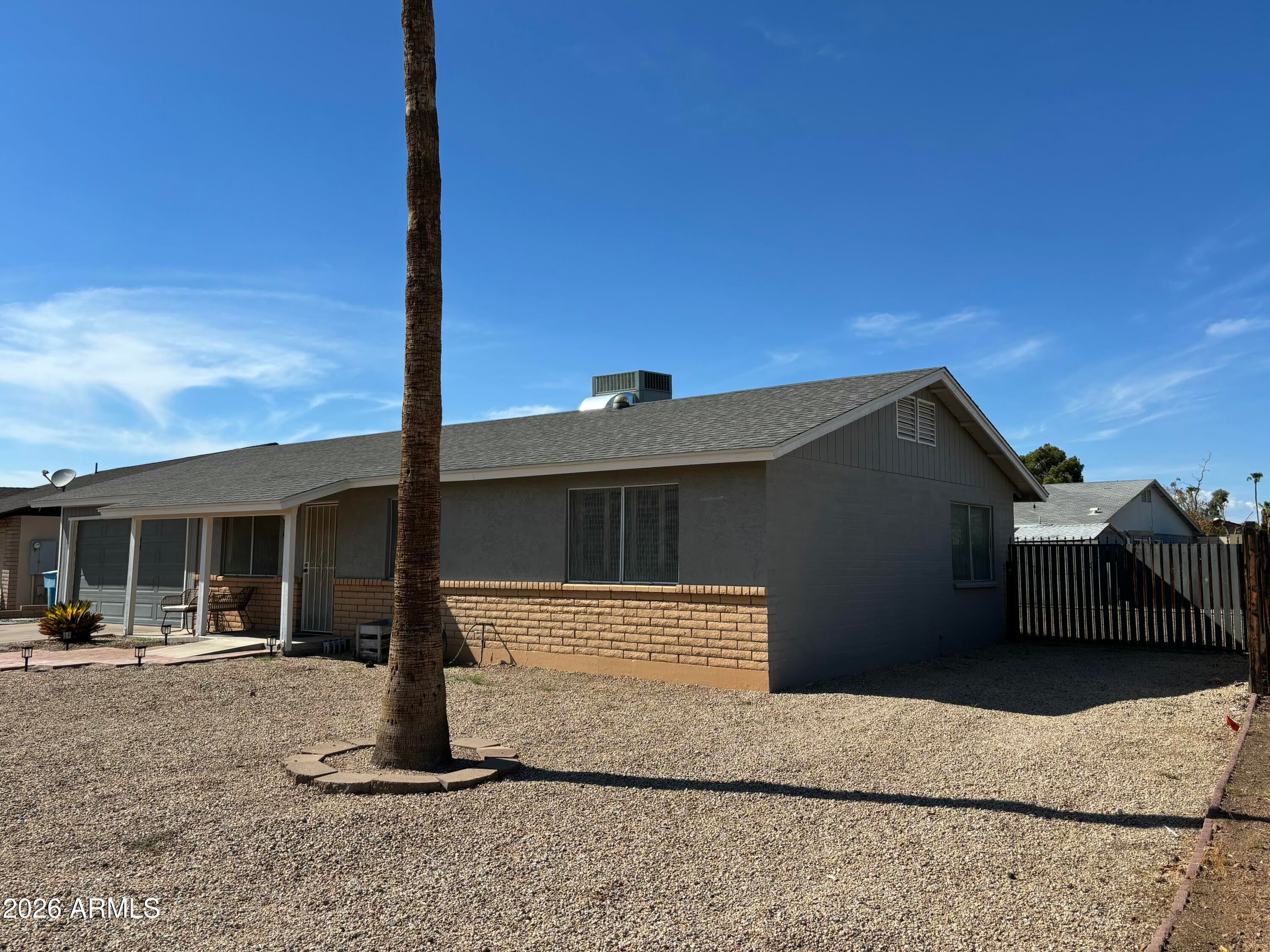 4126 W SIERRA Street