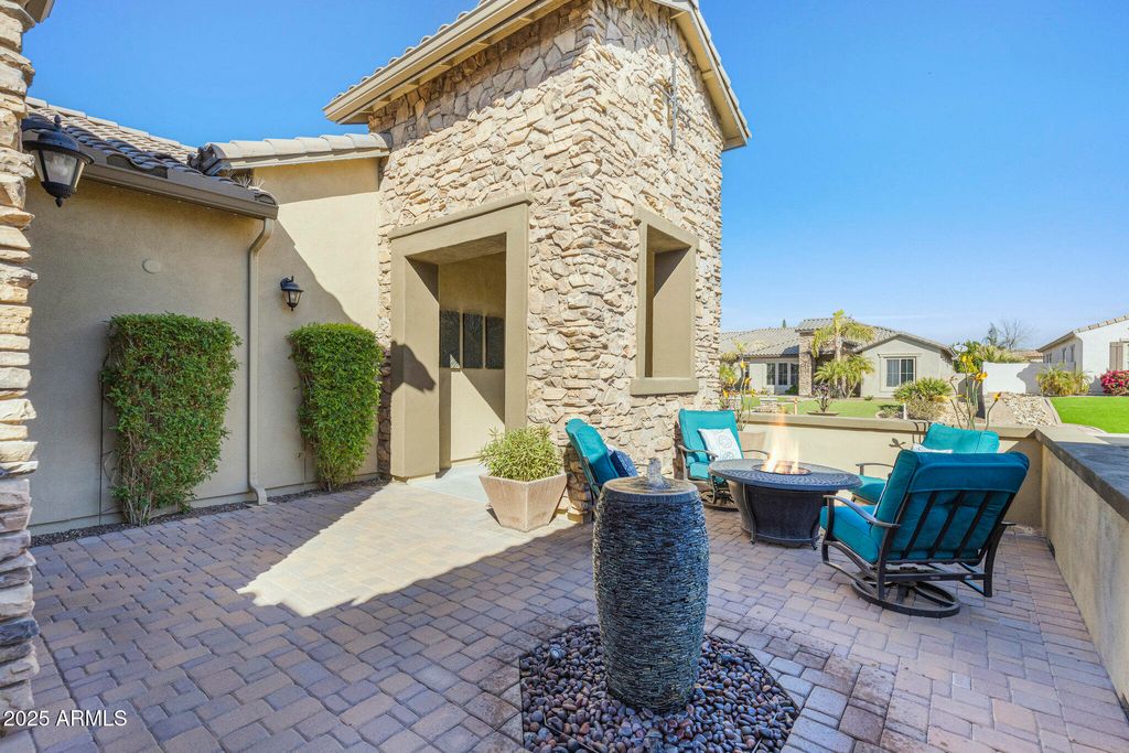 listing image 84