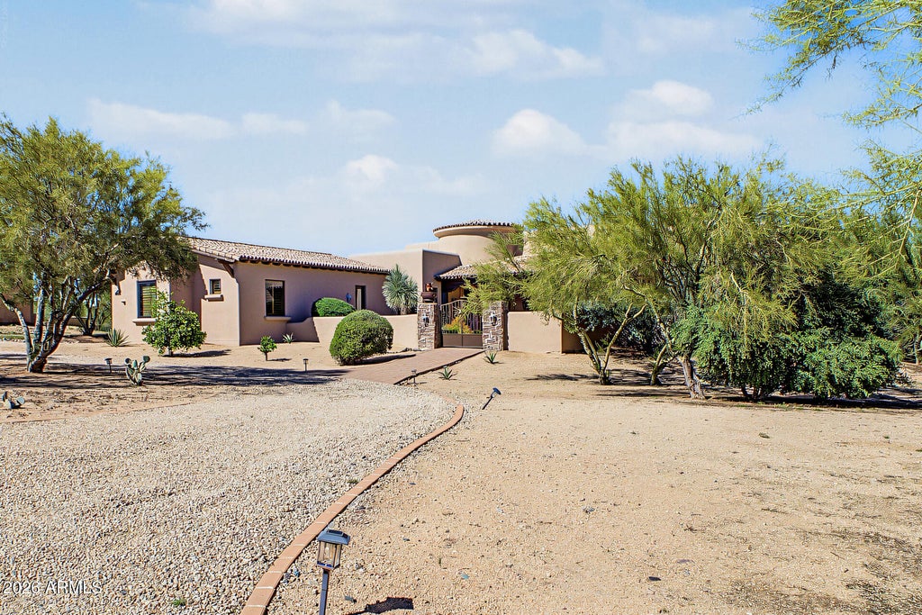 Photo of 14504 E Peak View Road, Scottsdale, AZ 85262 (MLS # 7095122)