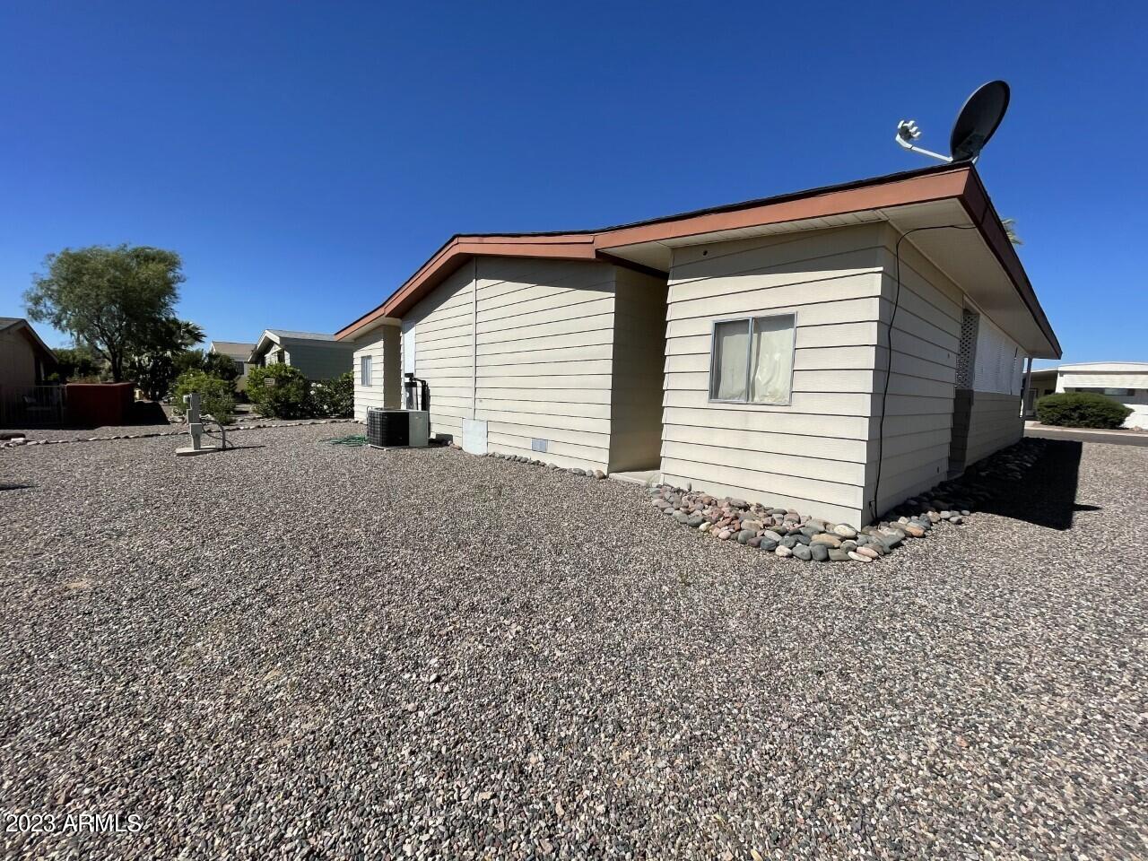 Photo 9 of 27 of 2501 W Wickenburg way Way W 145 mobile home