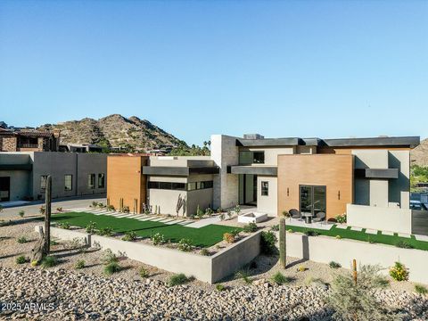 7215 N BLACK ROCK Trail Paradise Valley AZ 85253