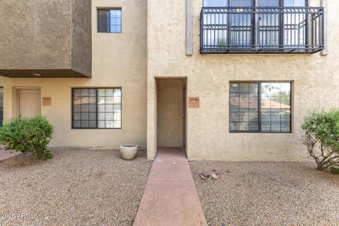 Photo of 3446 E Avalon Drive, Phoenix, AZ 85018 (MLS # 7011919)