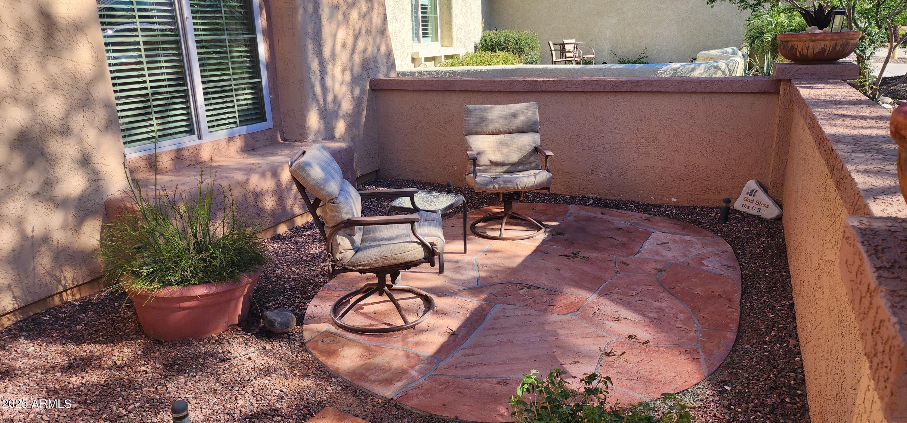 27244 W Potter Drive