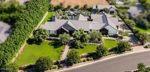 4535 N 49TH Place Phoenix AZ 85018