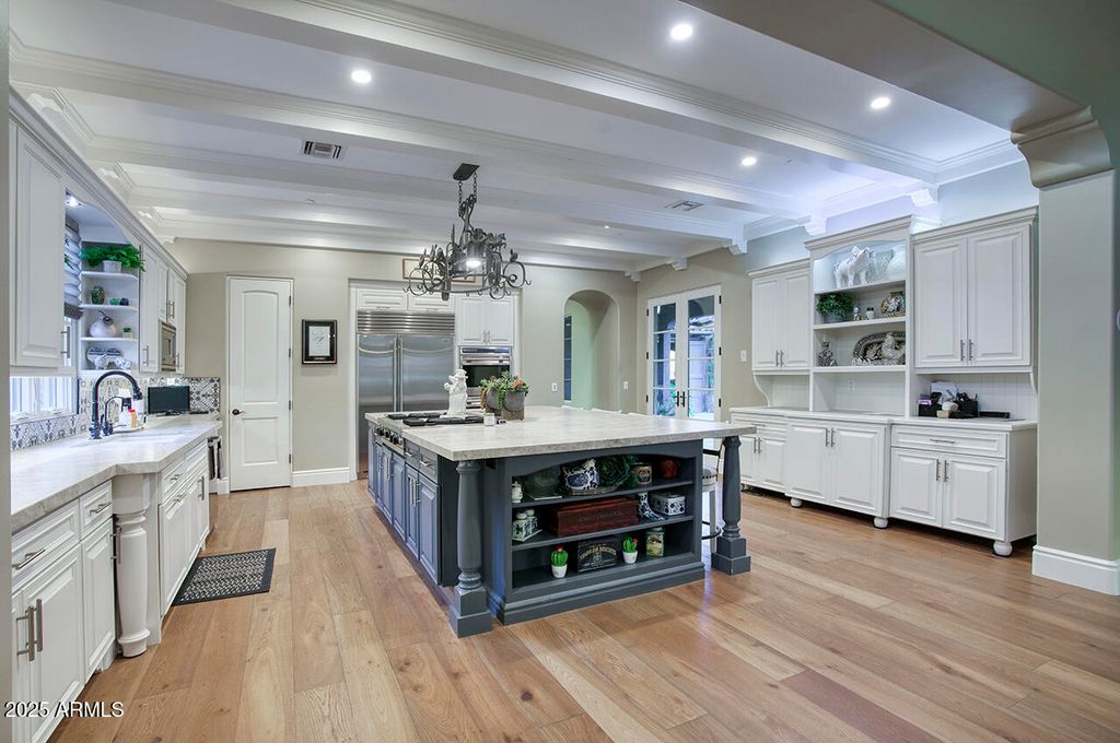 Photo of 10287 E Diamond Rim Drive, Scottsdale, AZ 85255 (MLS # 6927037)