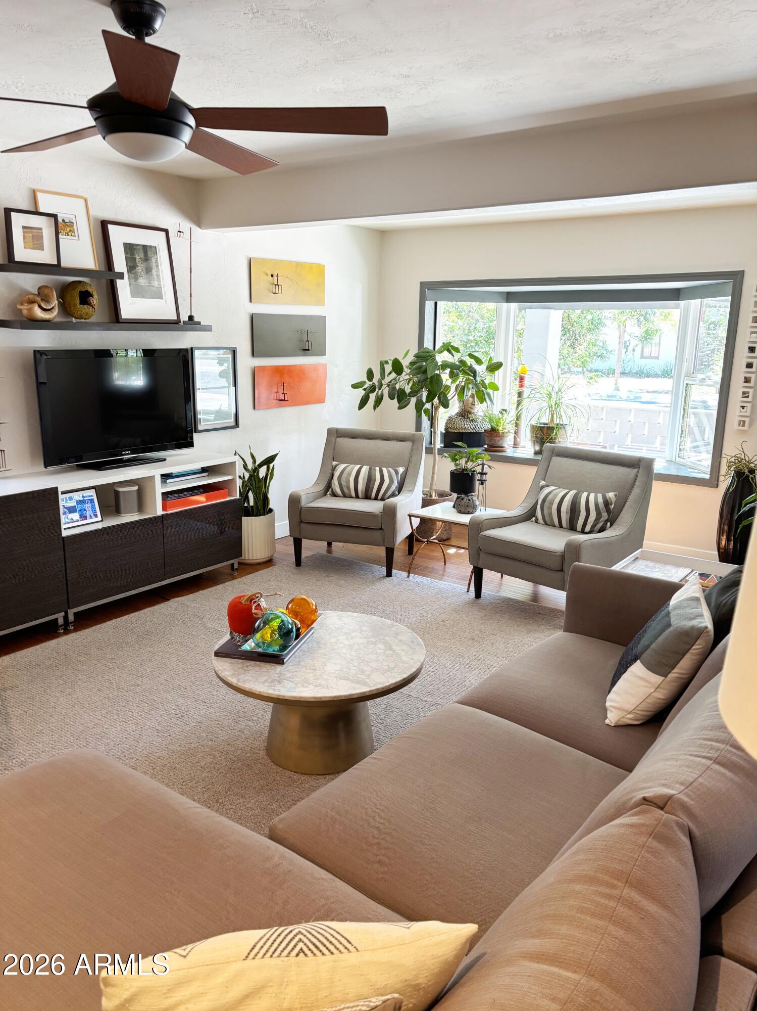 514 W 11TH Street W