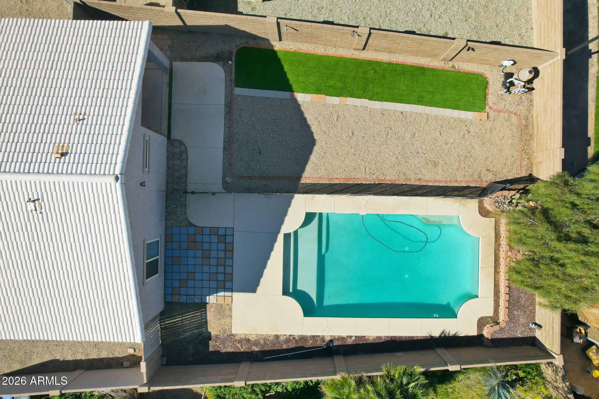 1158 E BLACKFOOT DAISY Drive