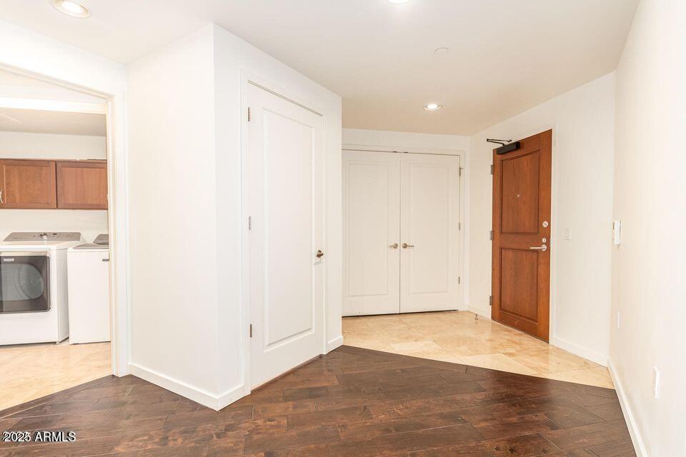 6803 E MAIN Street 3307