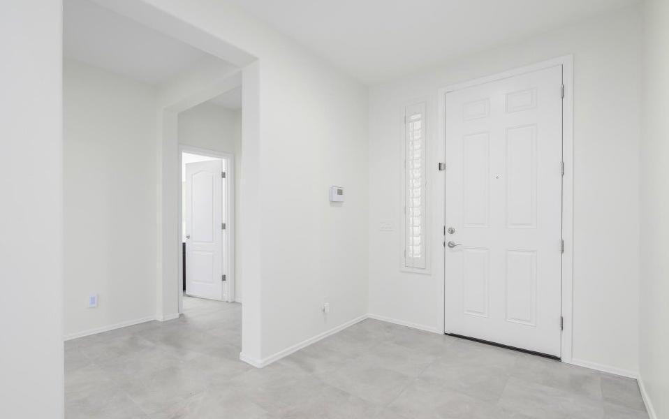 2532 W Corva Drive