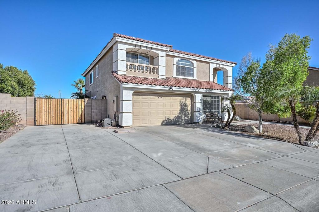 Photo of 1 S 221st Avenue, Buckeye, AZ 85326 (MLS # 6972198)