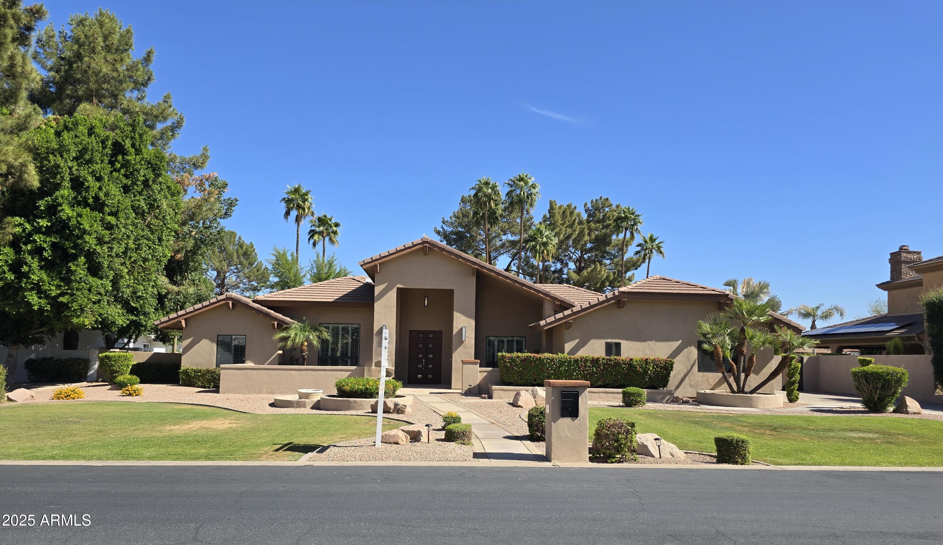 1348 E LOS ARBOLES Drive