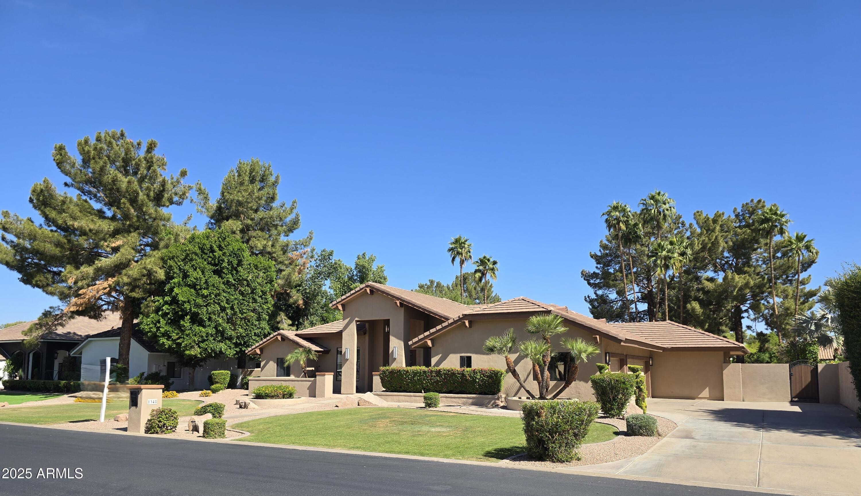 1348 E LOS ARBOLES Drive