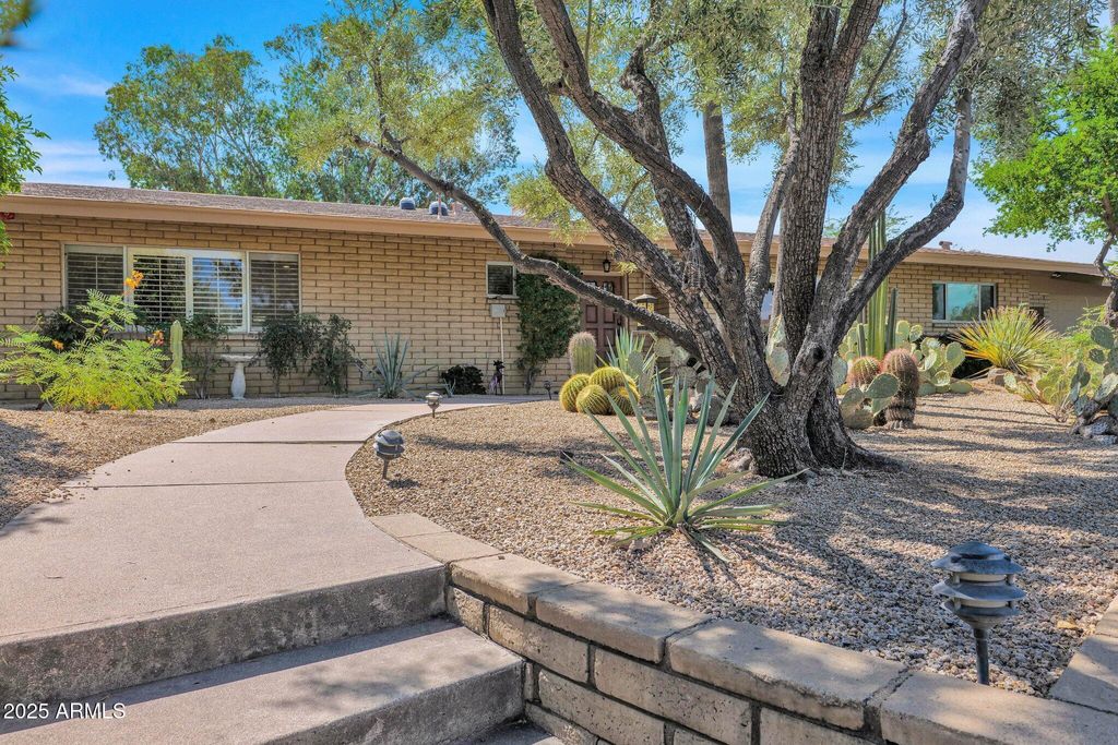 Photo of 7835 E Carefree Estates Circle, Carefree, AZ 85377 (MLS # 6919757)