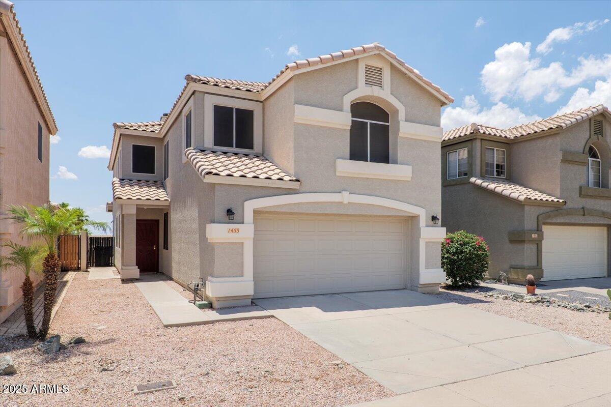 1453 E SOUTH FORK Drive