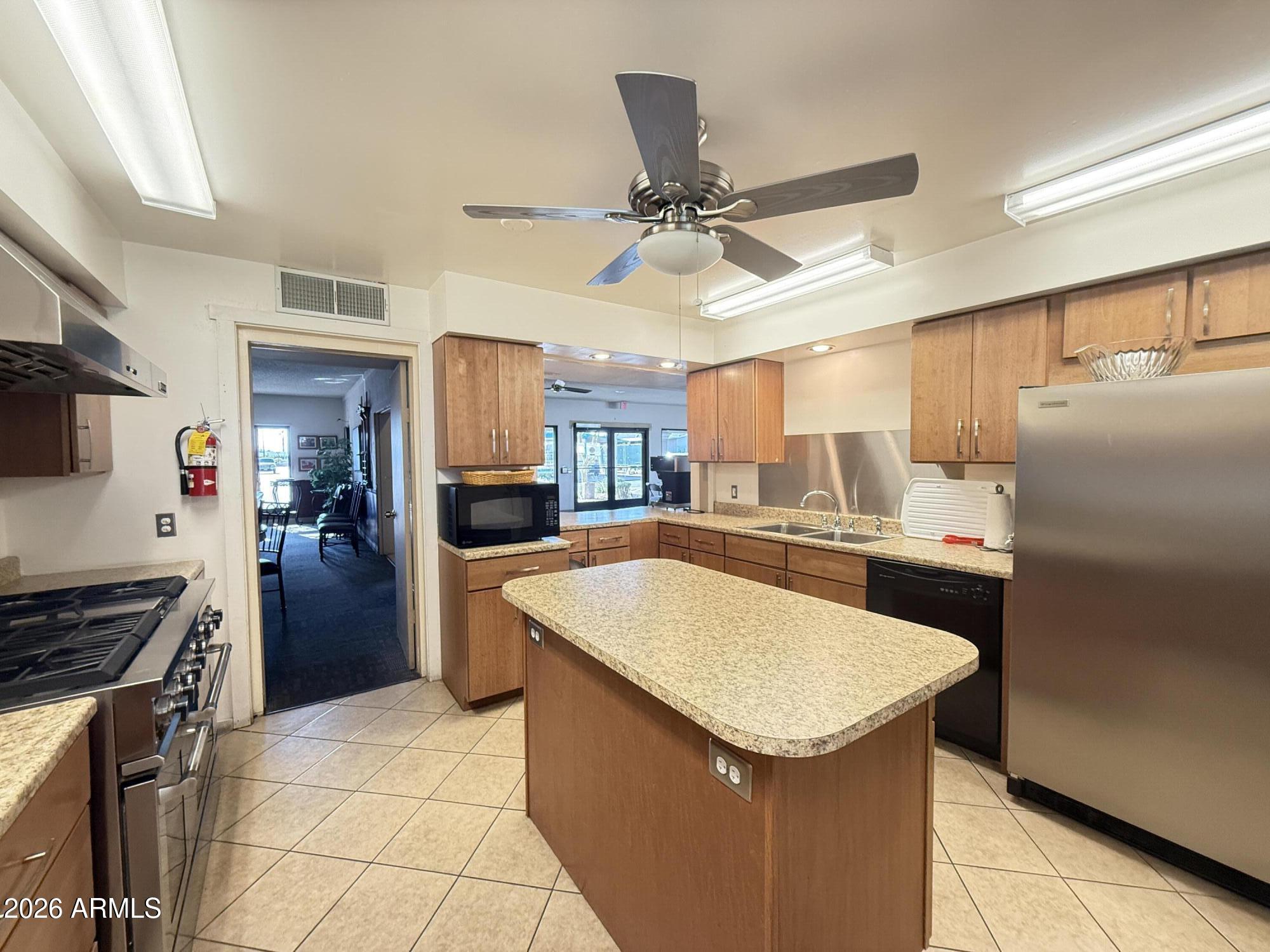 ALMA MEADOWS - Residential