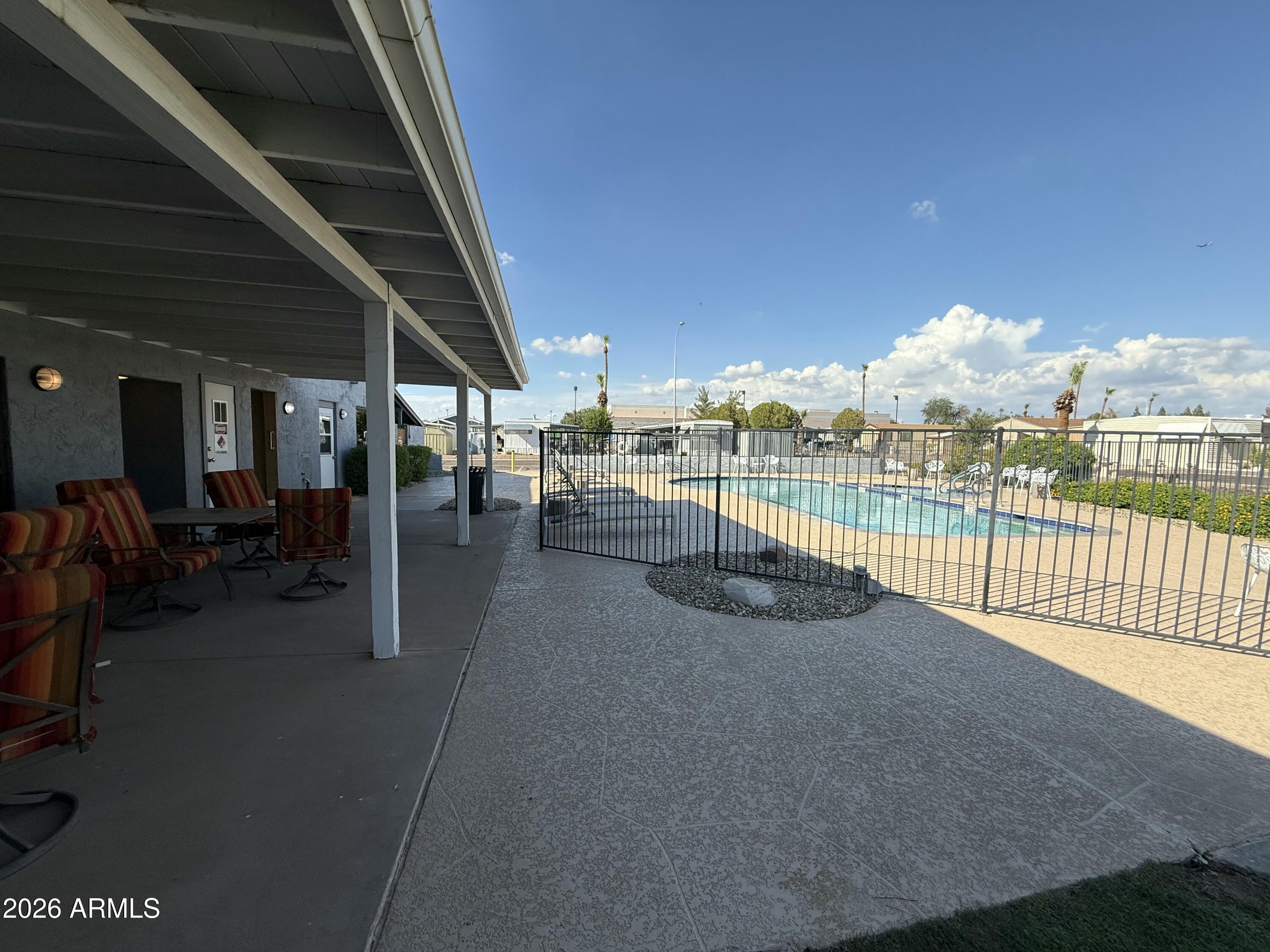 ALMA MEADOWS - Residential