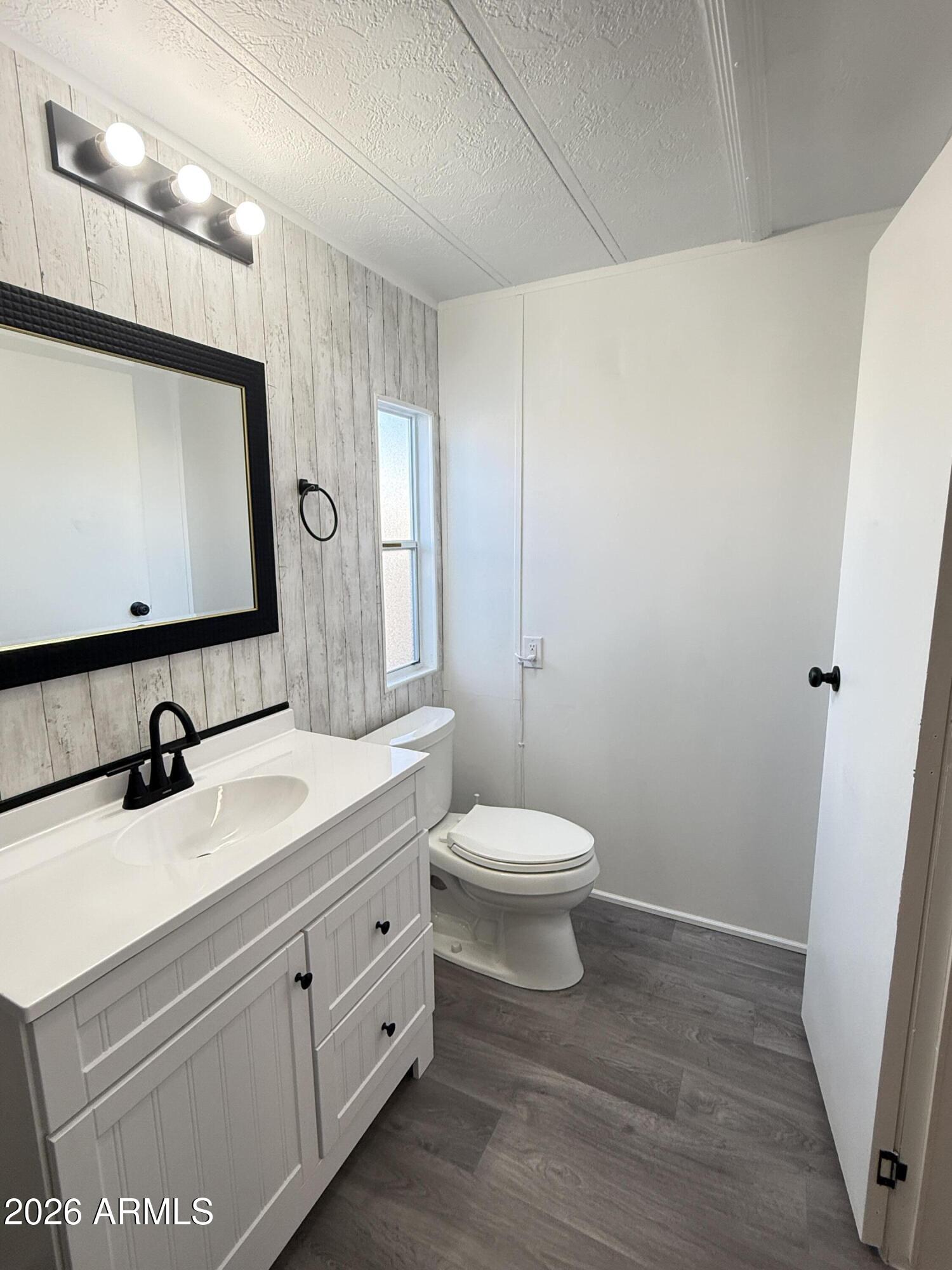 ALMA MEADOWS - Residential