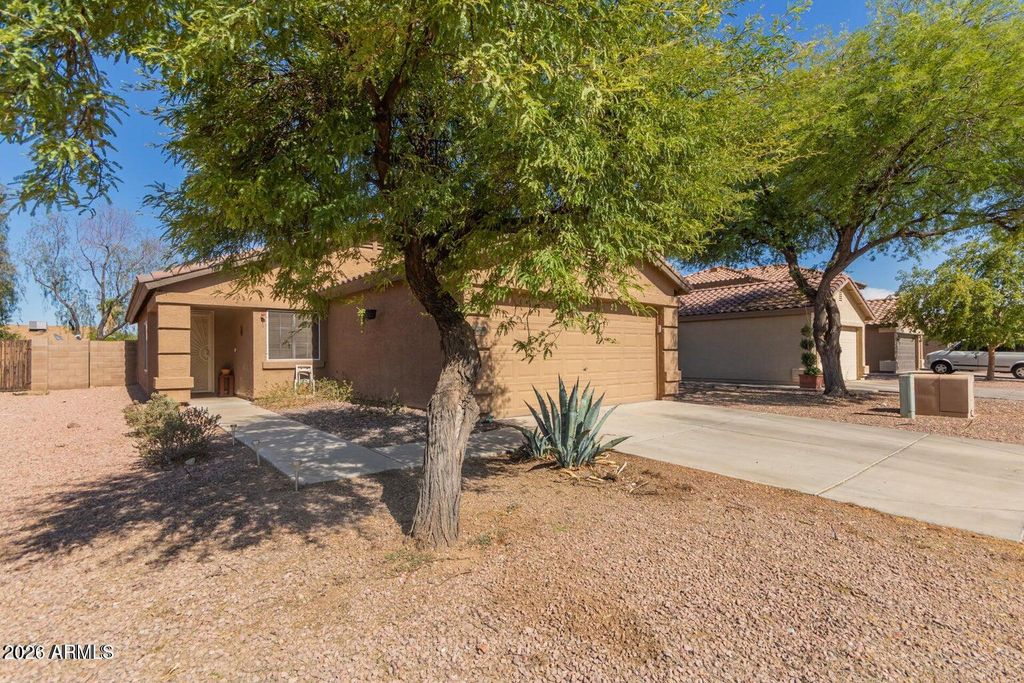Photo of 12505 N El Frio Street, El Mirage, AZ 85335 (MLS # 6981748)