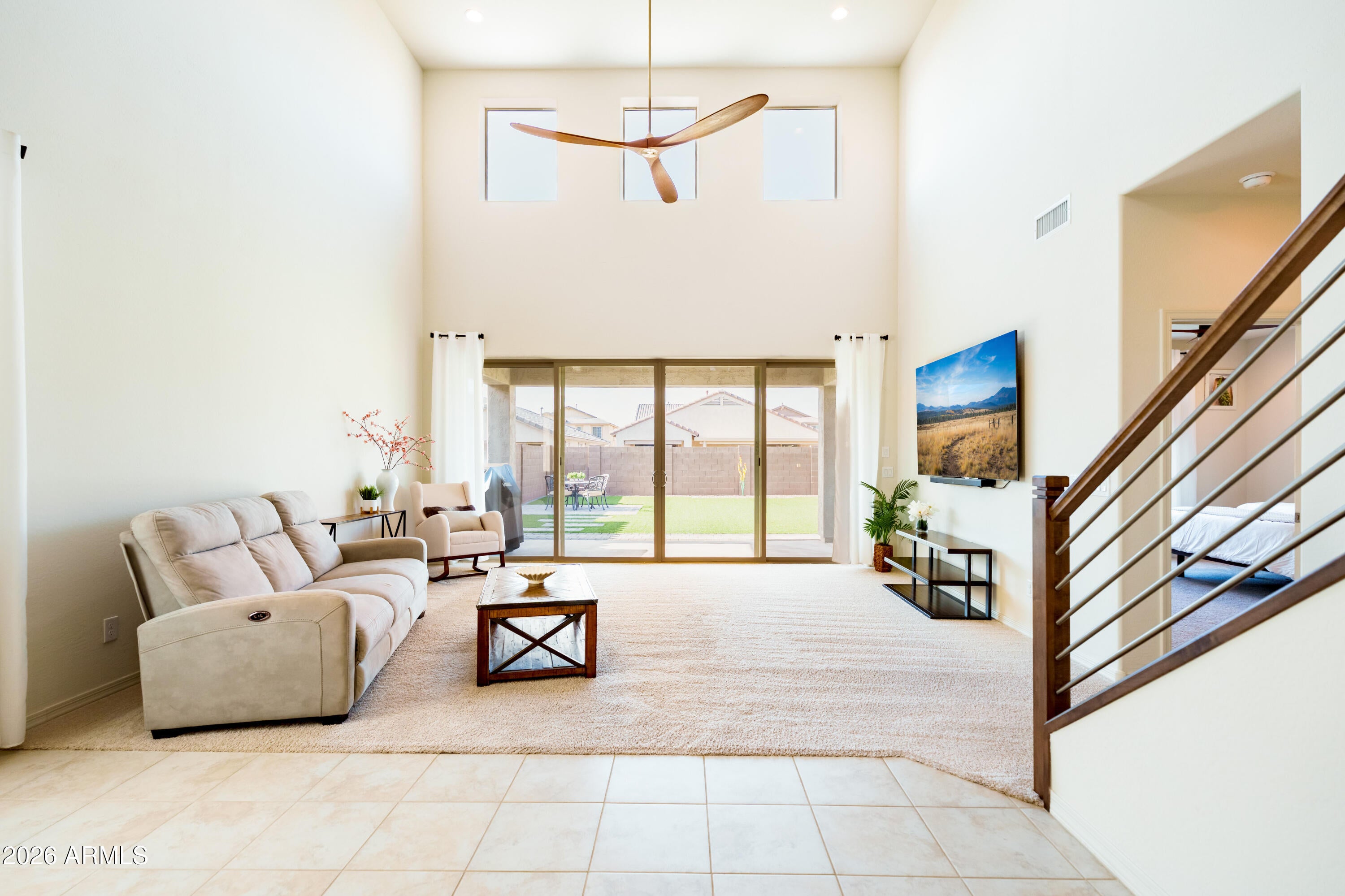 6946 W Gwen Street