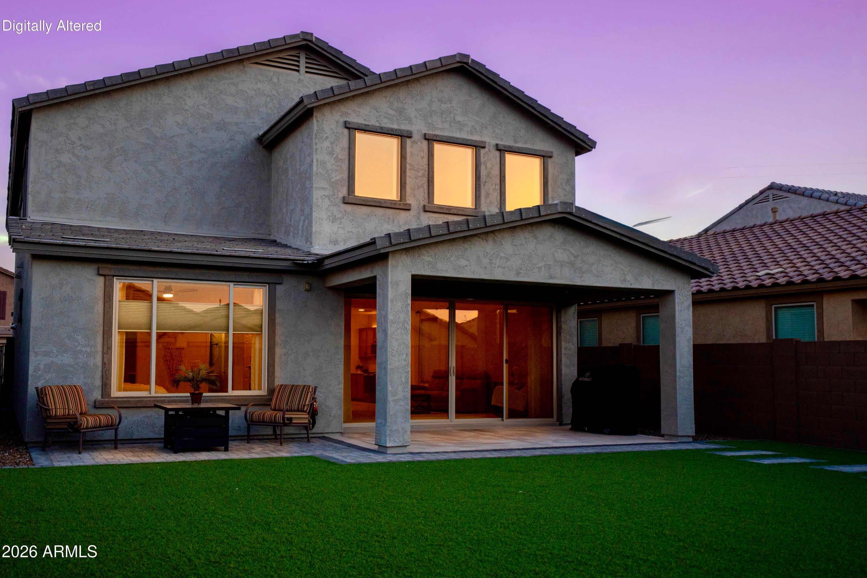 6946 W Gwen Street