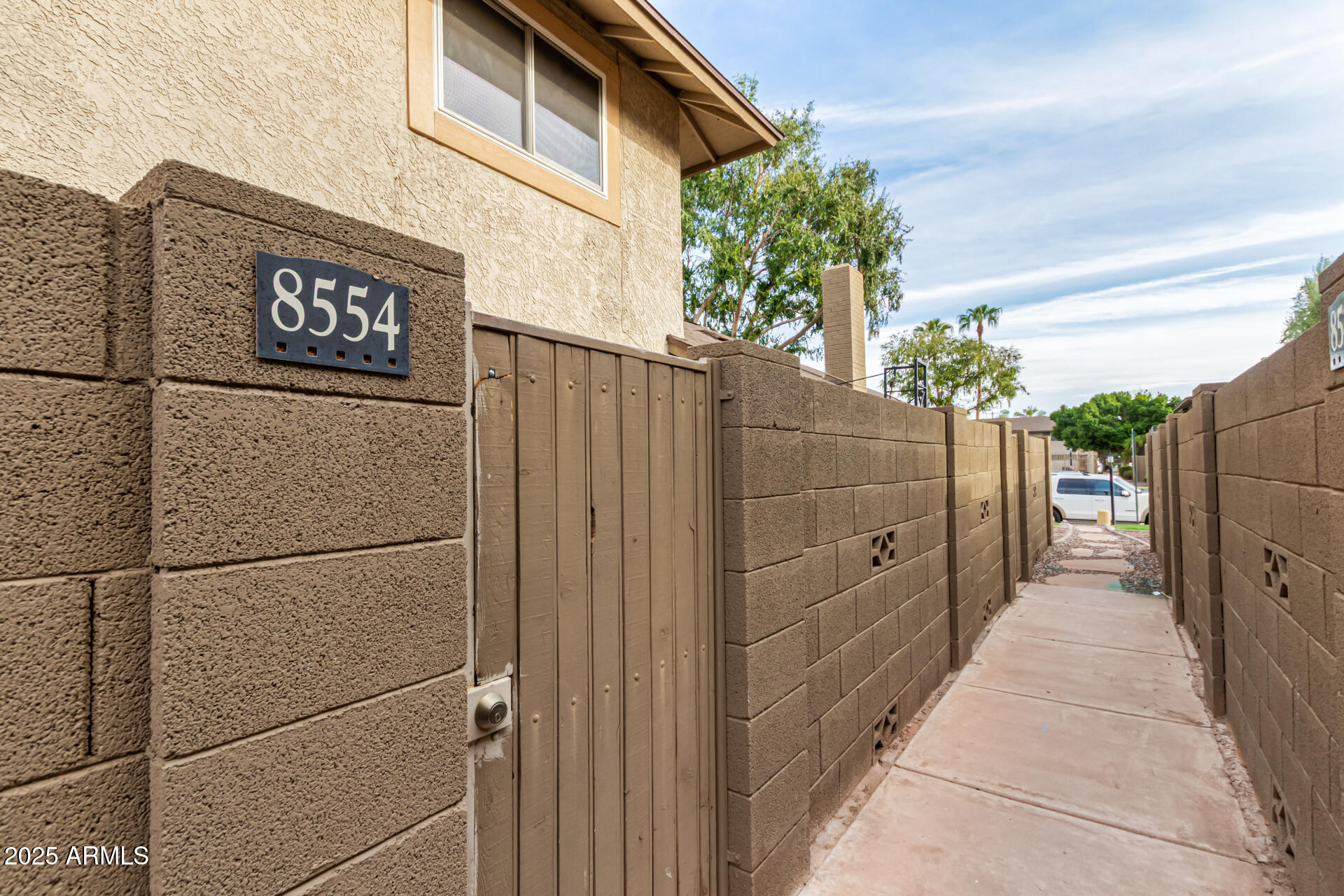 8554 E BELLEVIEW Street