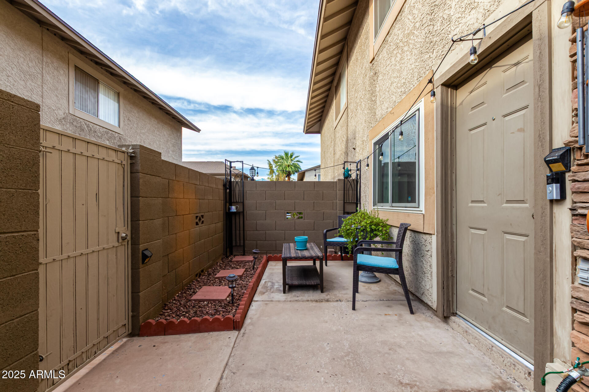 8554 E BELLEVIEW Street