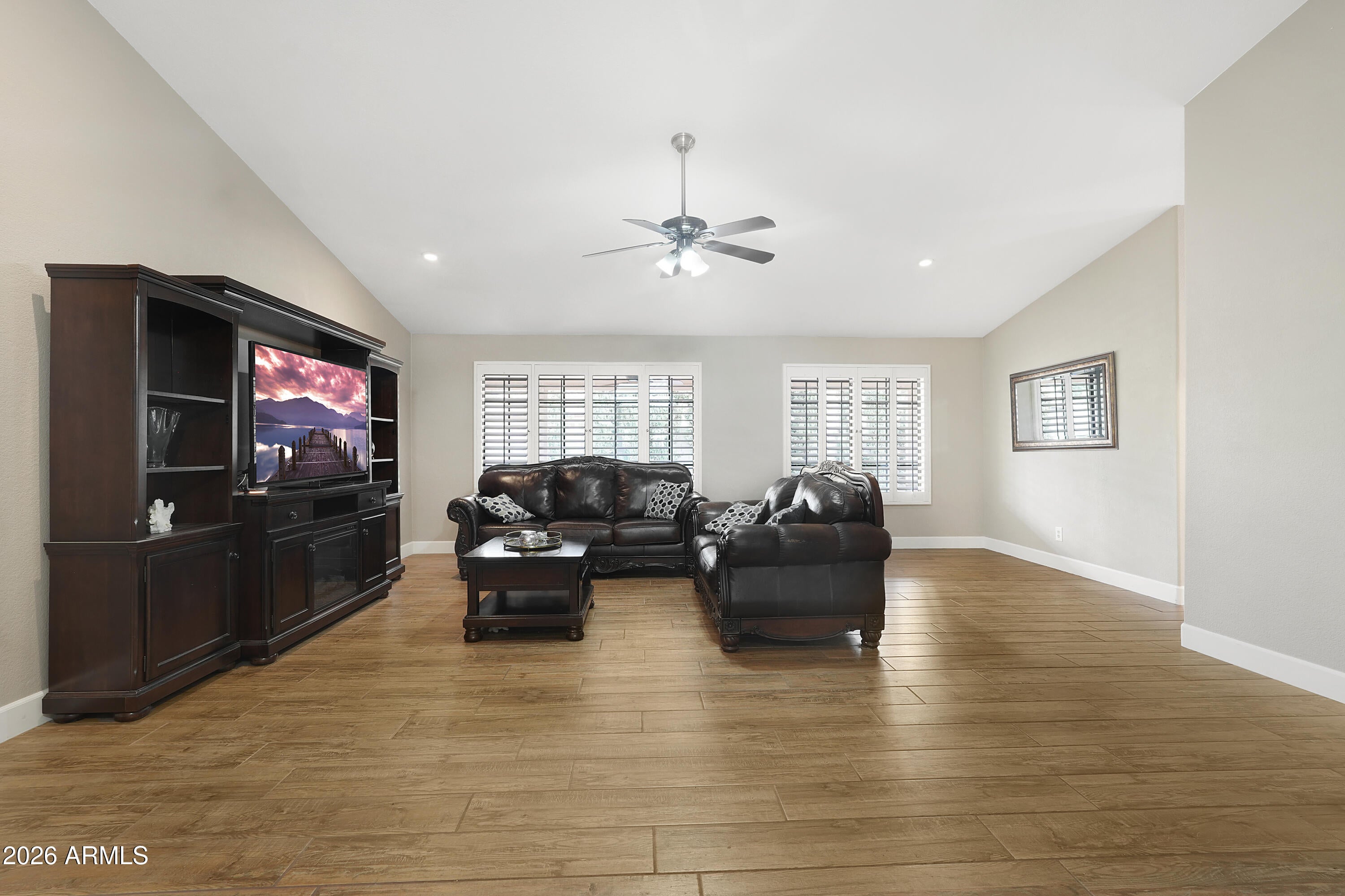 Properties 3 26 E EVELYN Lane