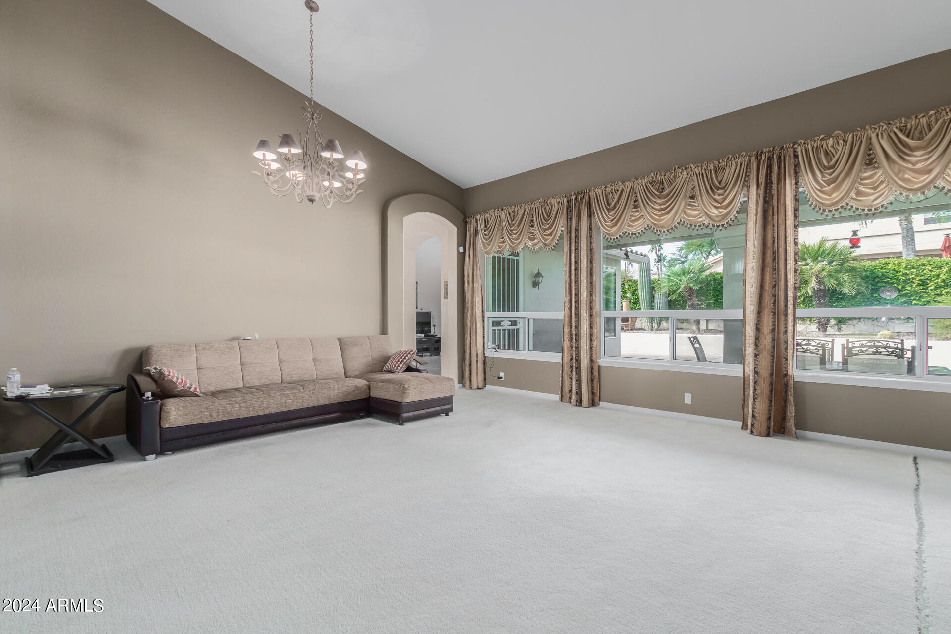 5960 W VIA MONTOYA Drive