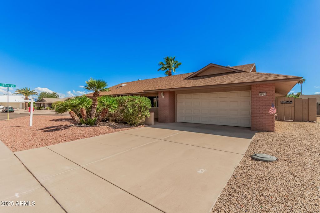 Photo of 12303 W Coronet Drive, Sun City West, AZ 85375 (MLS # 6913405)