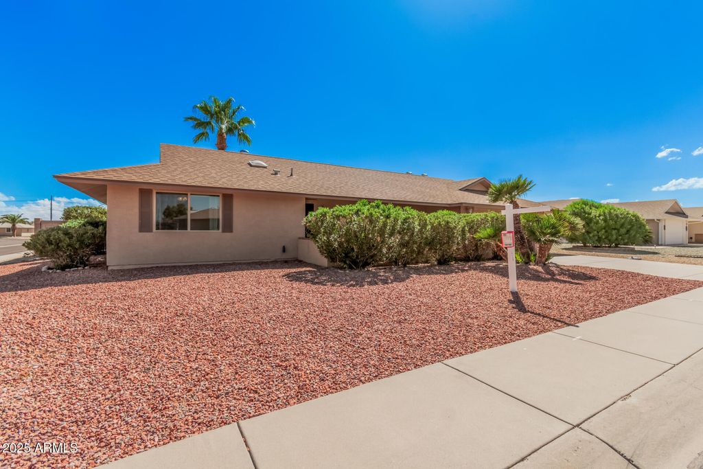 Photo of 12303 W Coronet Drive, Sun City West, AZ 85375 (MLS # 6913405)