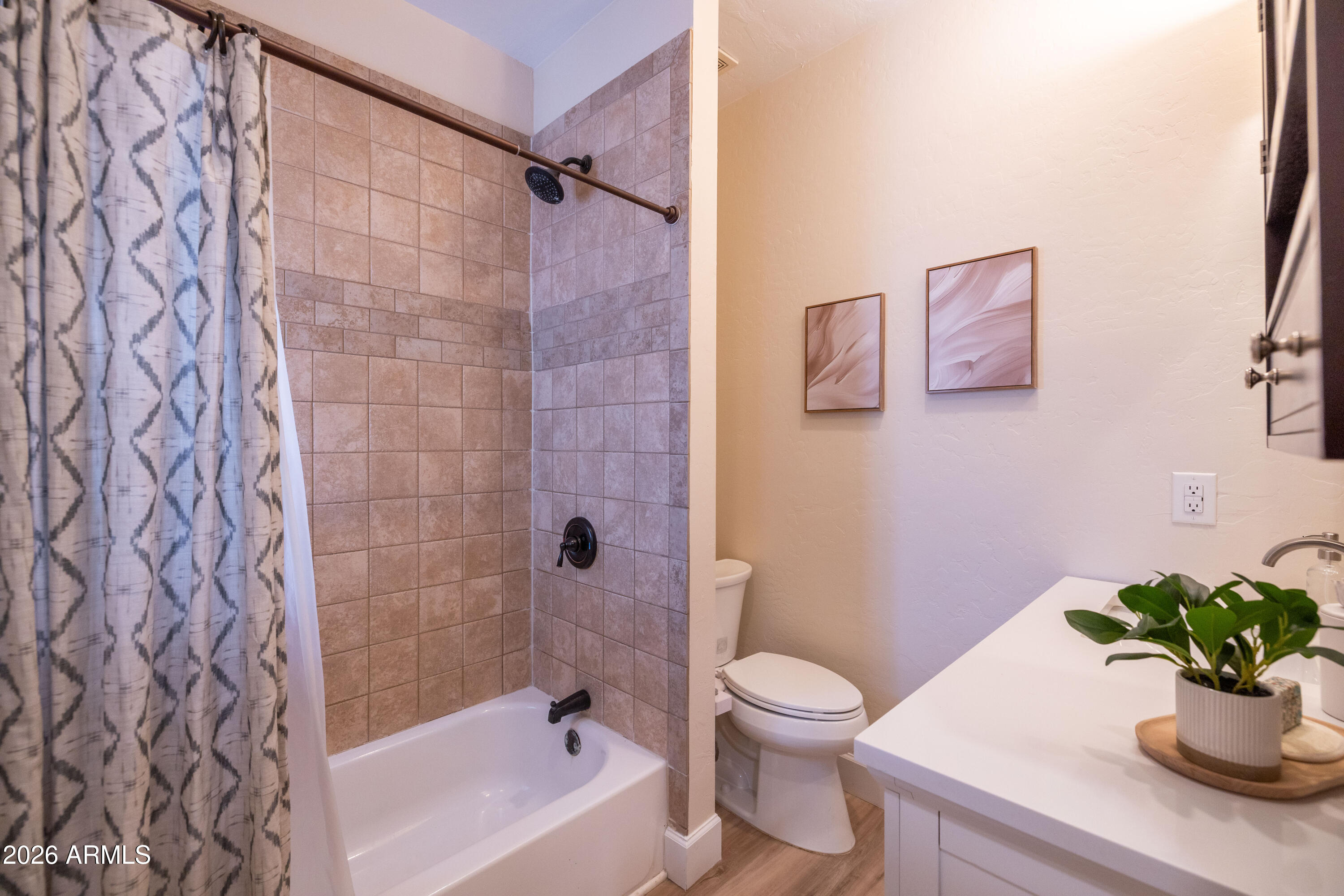 LEEPER BROWN PLACE - Residential