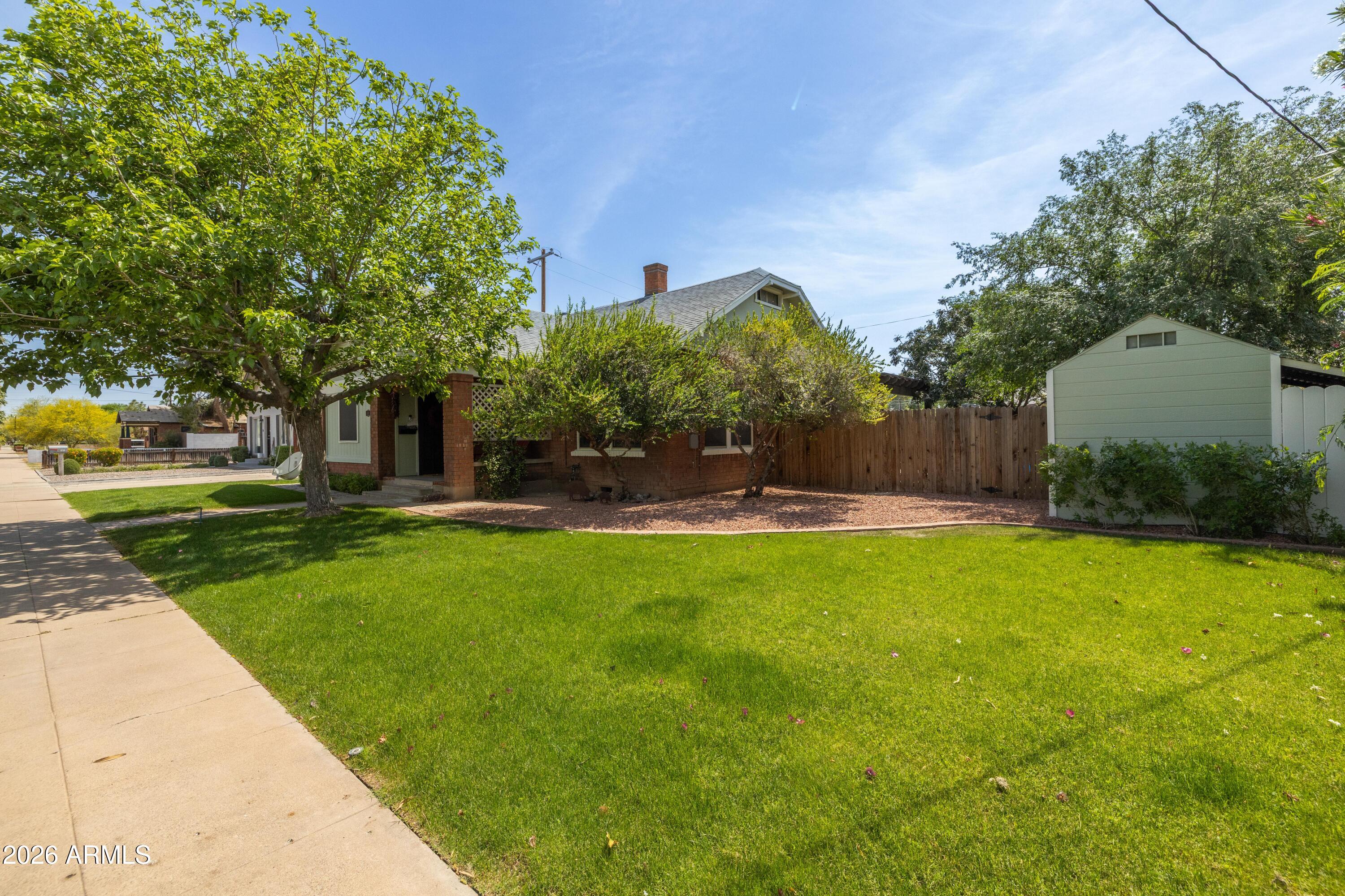 LEEPER BROWN PLACE - Residential