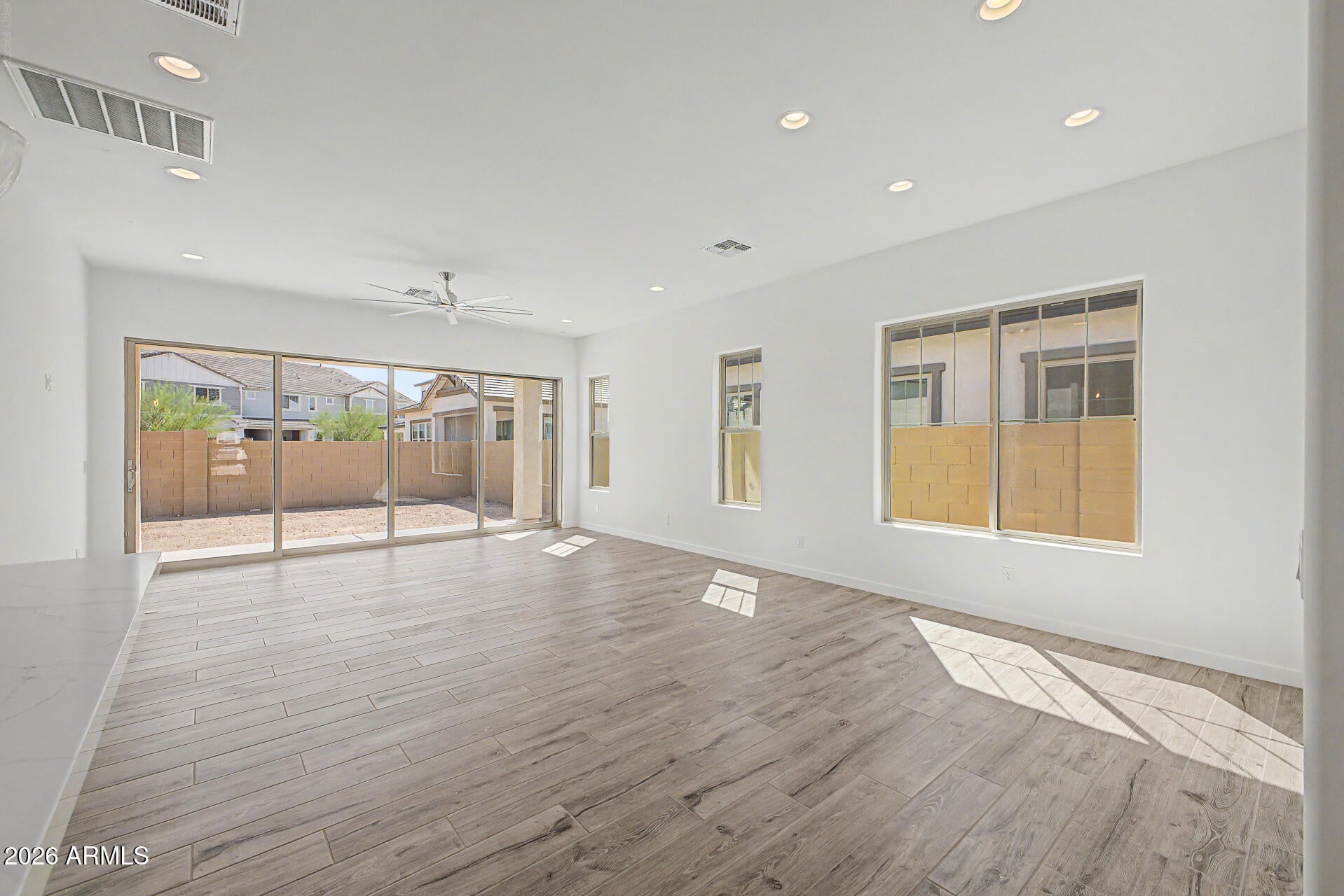 3719 E ROCHELLE Circle