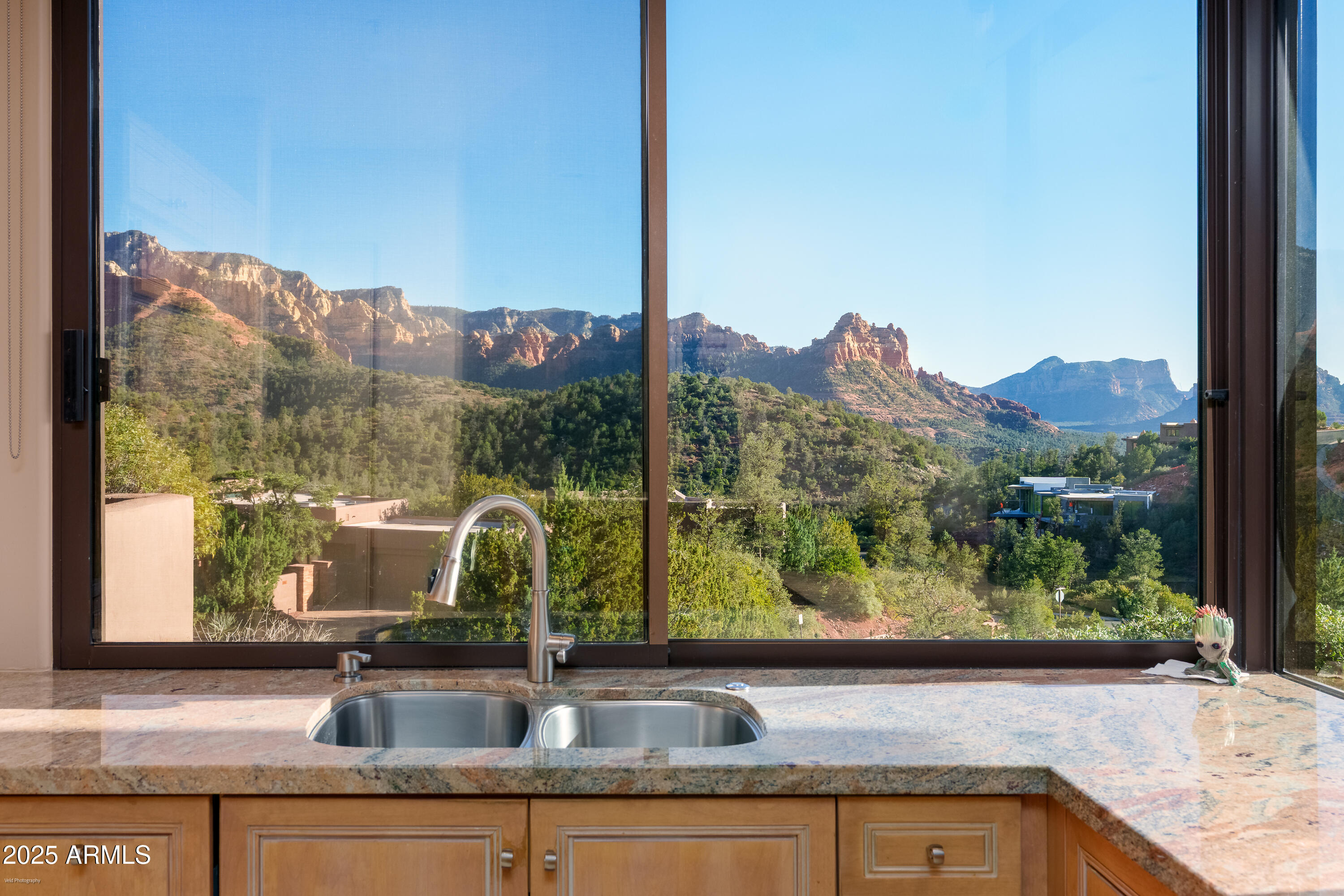 Sedona, Arizona 86336, United States, 4 Bedrooms Bedrooms, ,4 BathroomsBathrooms,Residential,Active,242537