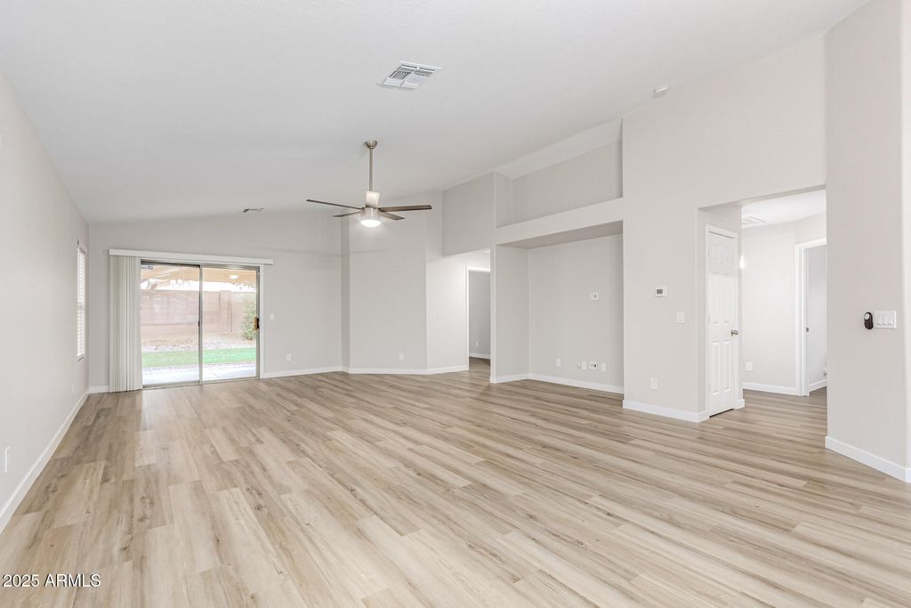 Photo of 10336 E Crescent Avenue, Mesa, AZ 85208 (MLS # 6932309)