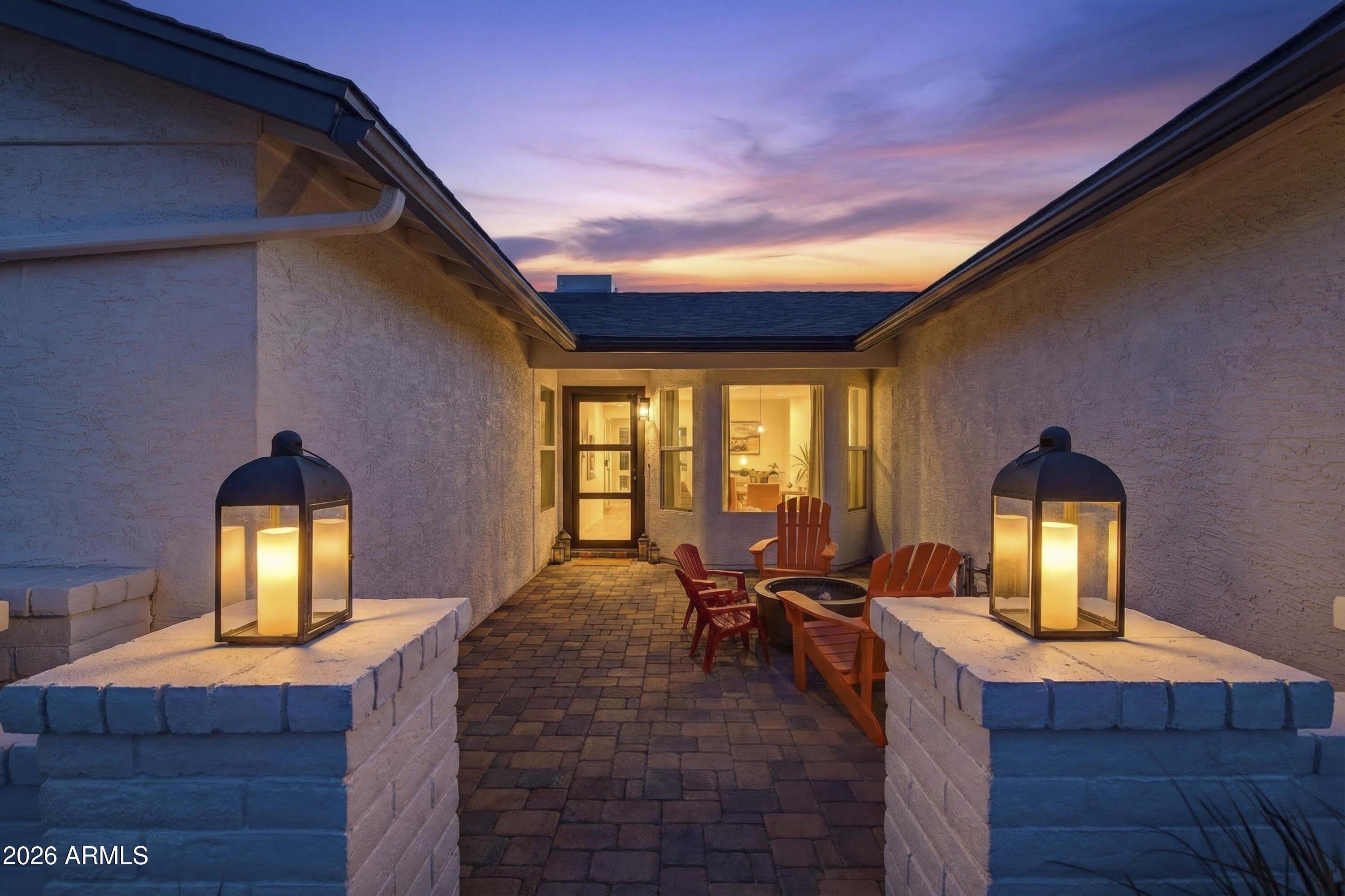 5910 E Hillery Drive