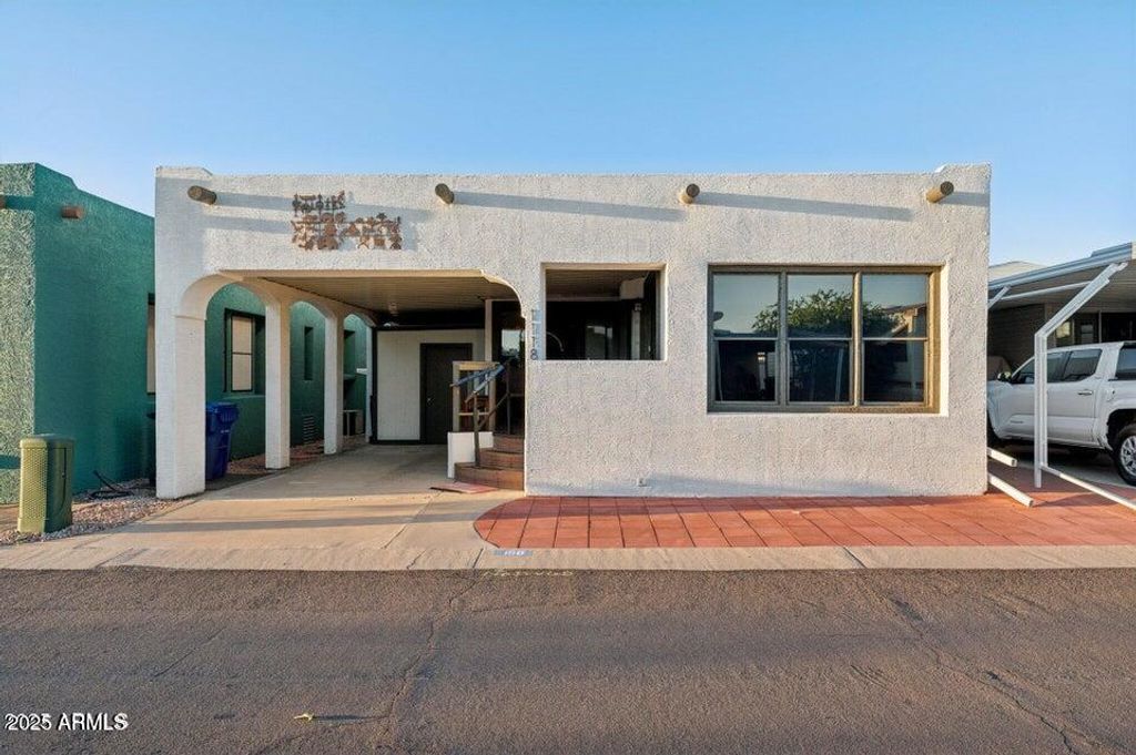 Photo of 8700 E University Drive, Mesa, AZ 85207 (MLS # 6951169)