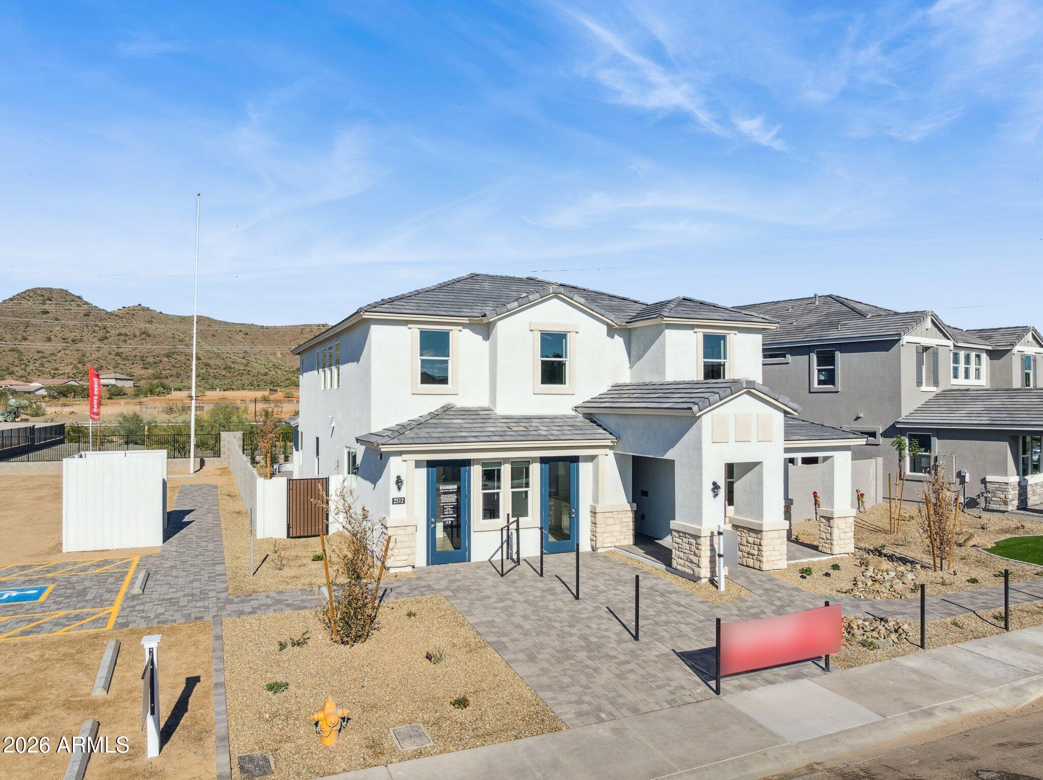 2524 W Windsong Drive