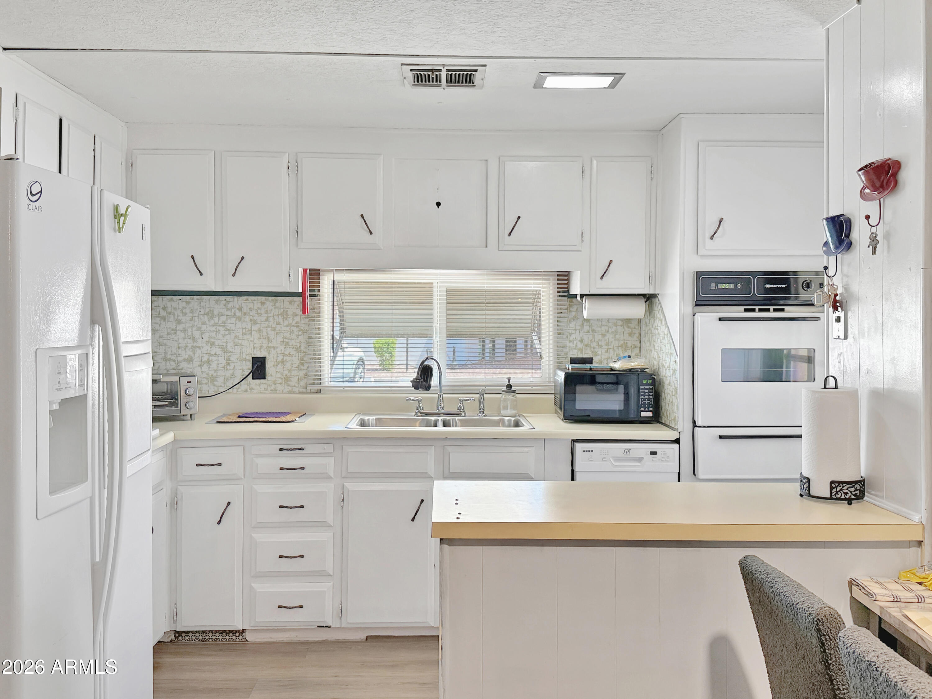 2050 W DUNLAP Avenue B149