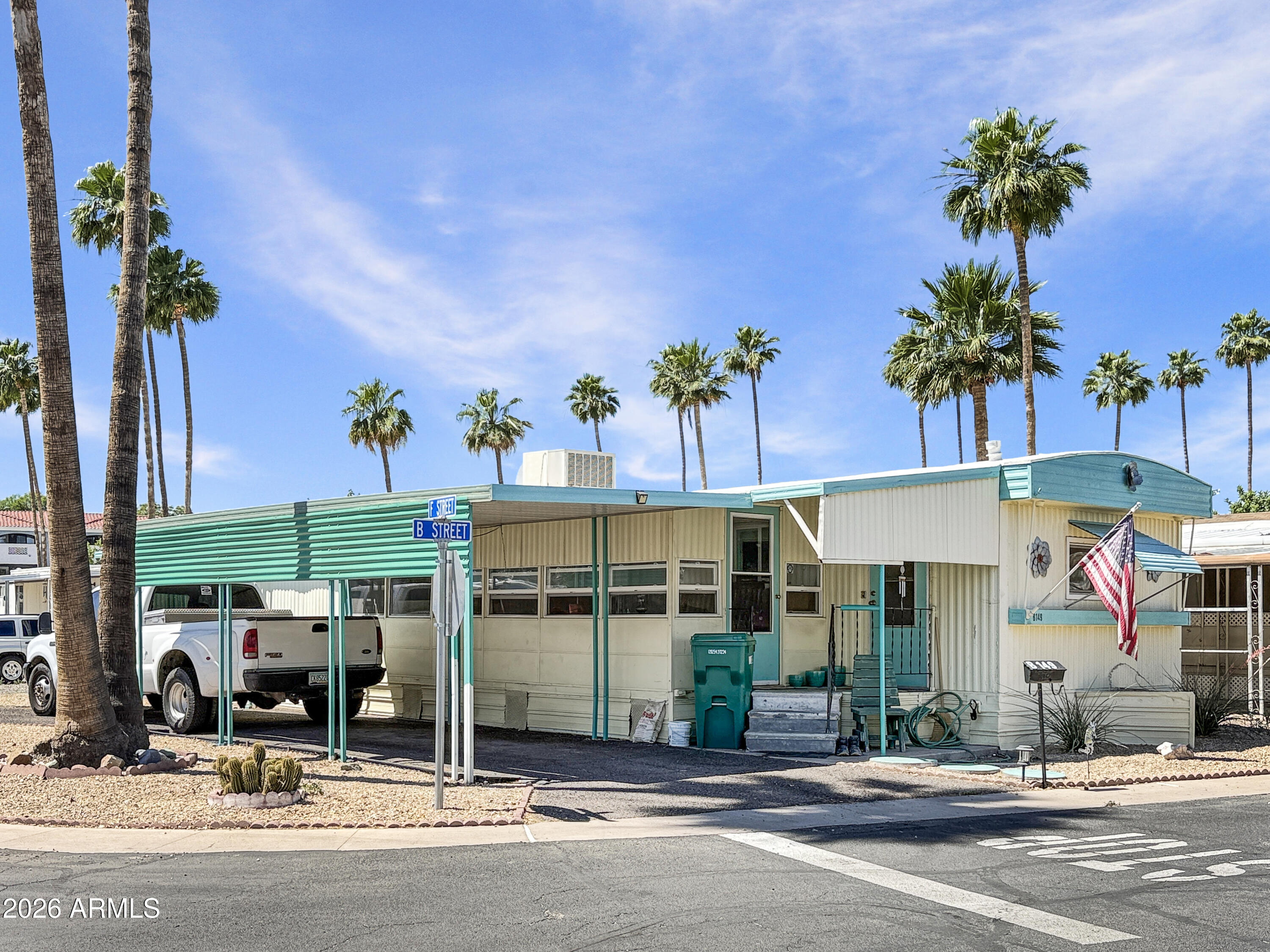 2050 W DUNLAP Avenue B149