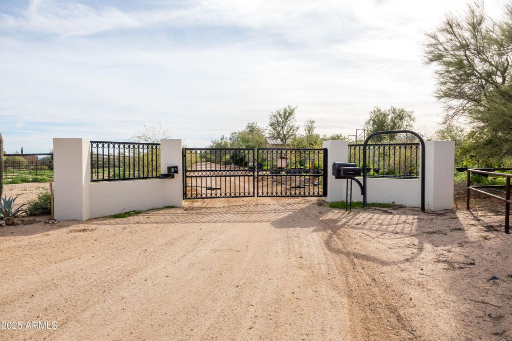 Photo of 26630 N 162nd Street, Scottsdale, AZ 85262 (MLS # 6962053)