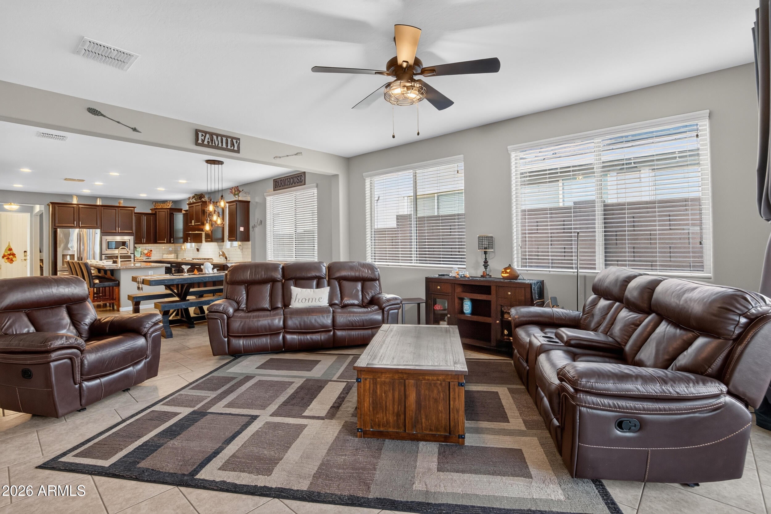 10553 E DURANT Drive