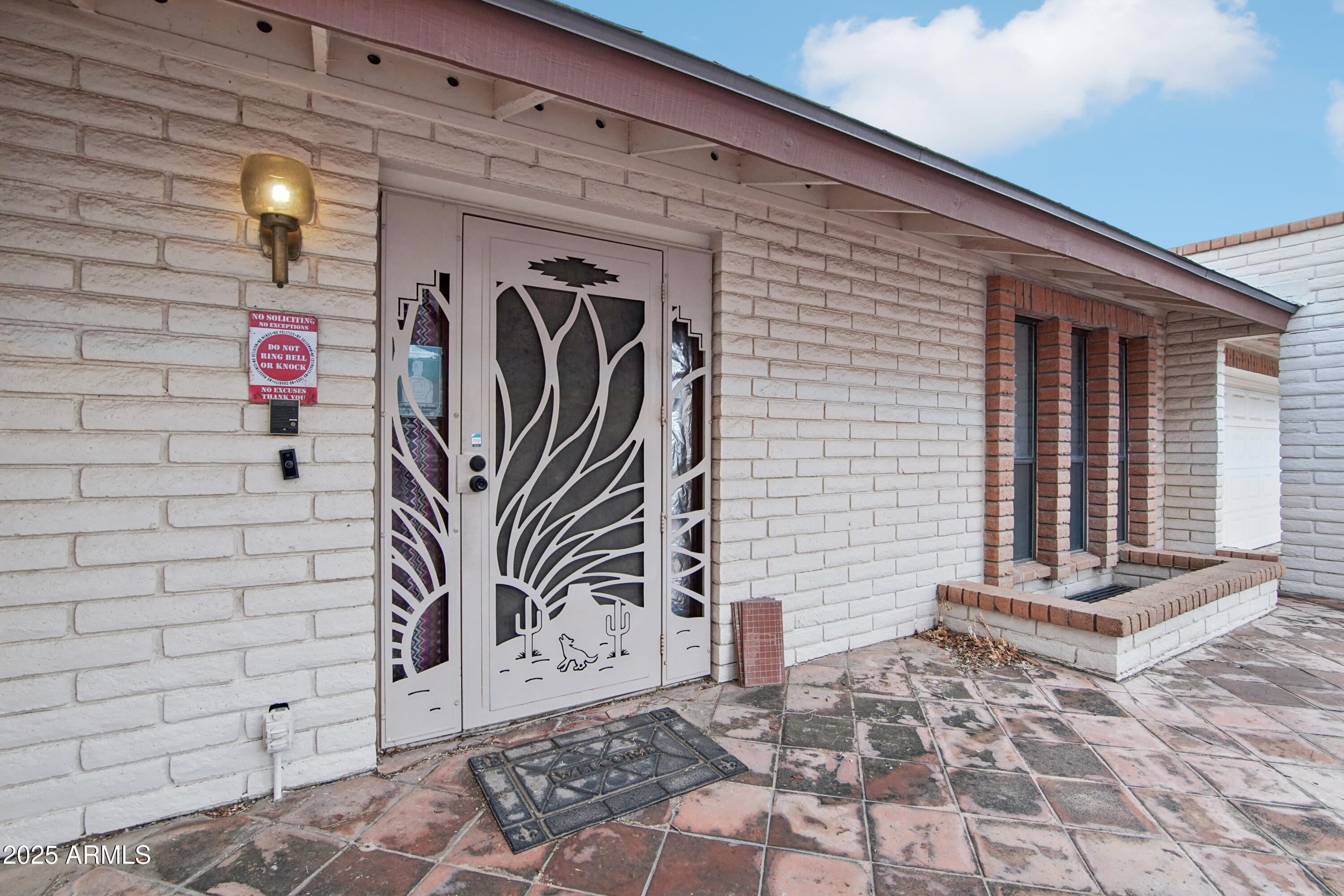 2435 E EVERGREEN Street