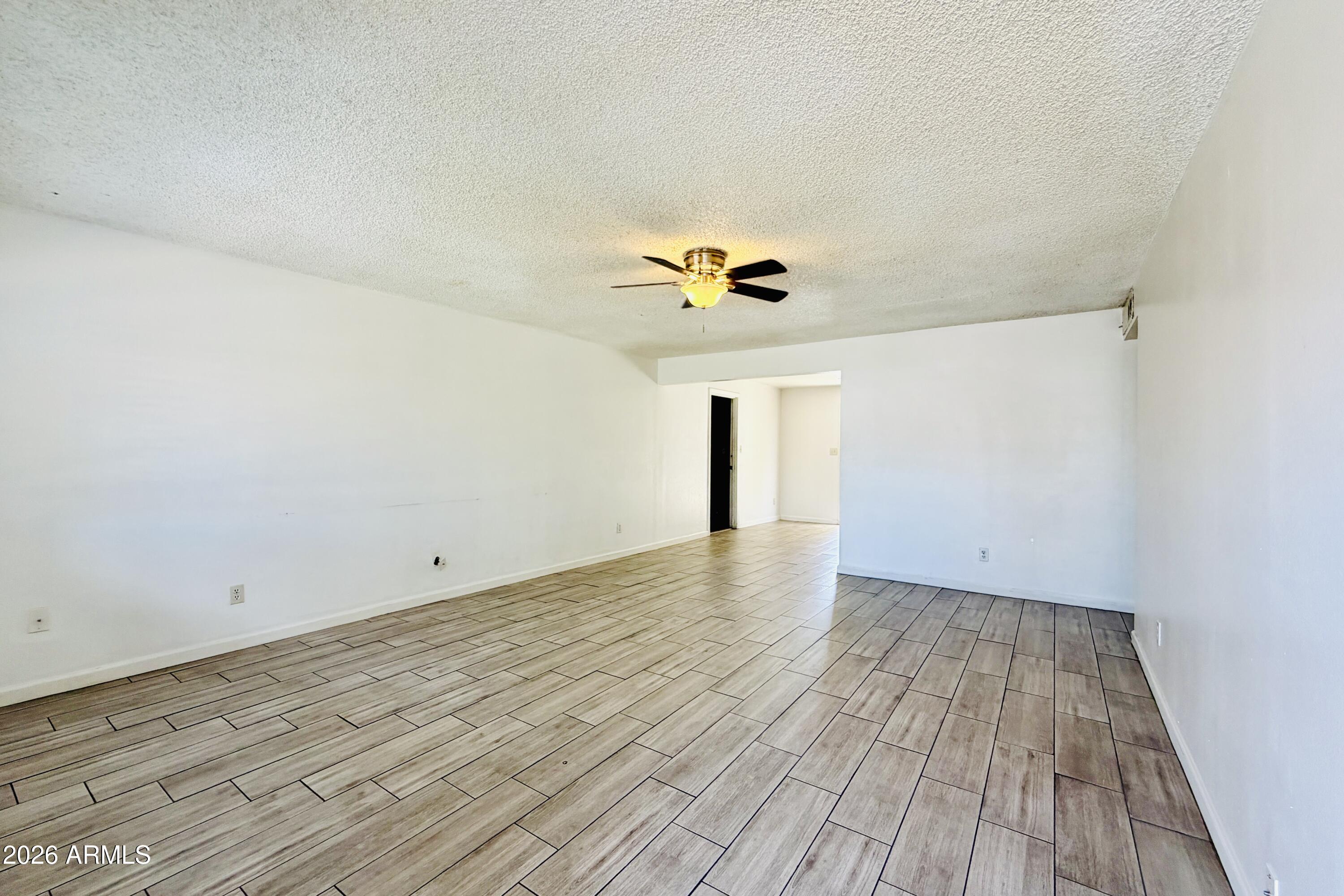 6805 W ENCANTO Boulevard