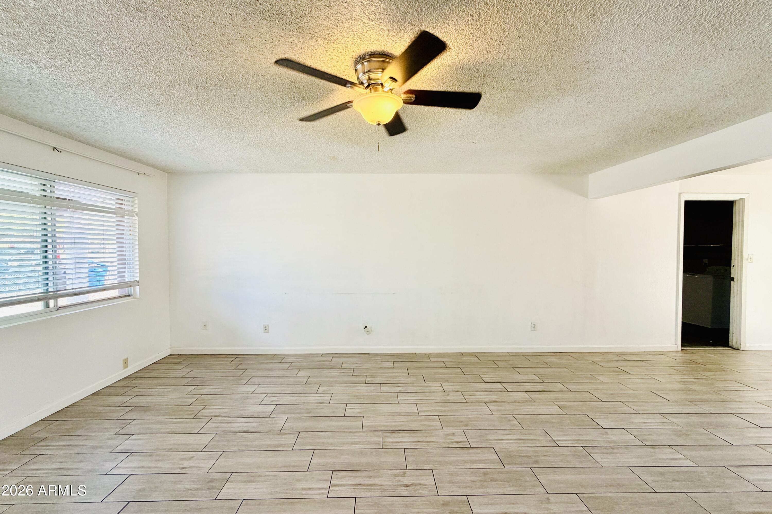 6805 W ENCANTO Boulevard