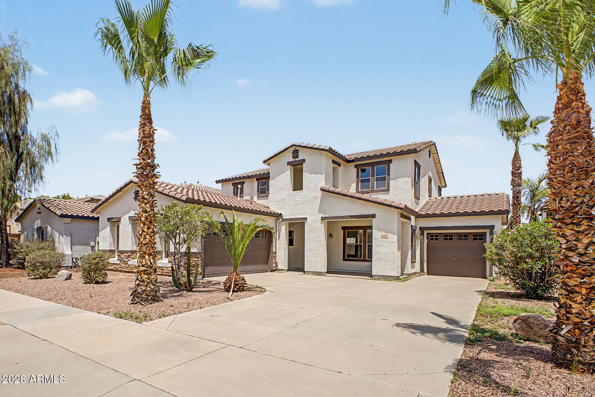 Homes for Sale in Queen Creek Arizona 2 19668 E CARRIAGE Way
