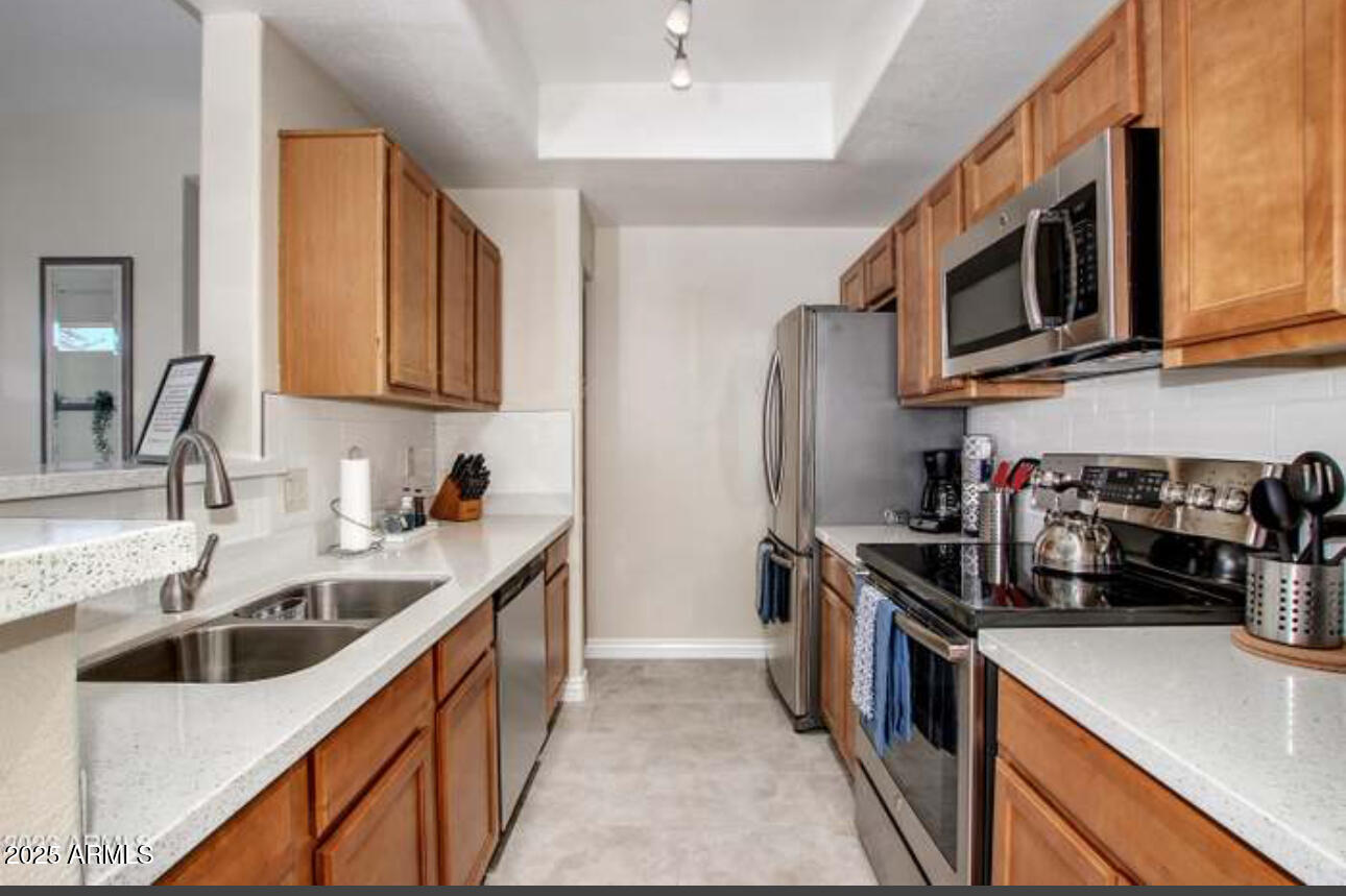 3830 E LAKEWOOD Parkway E 3014